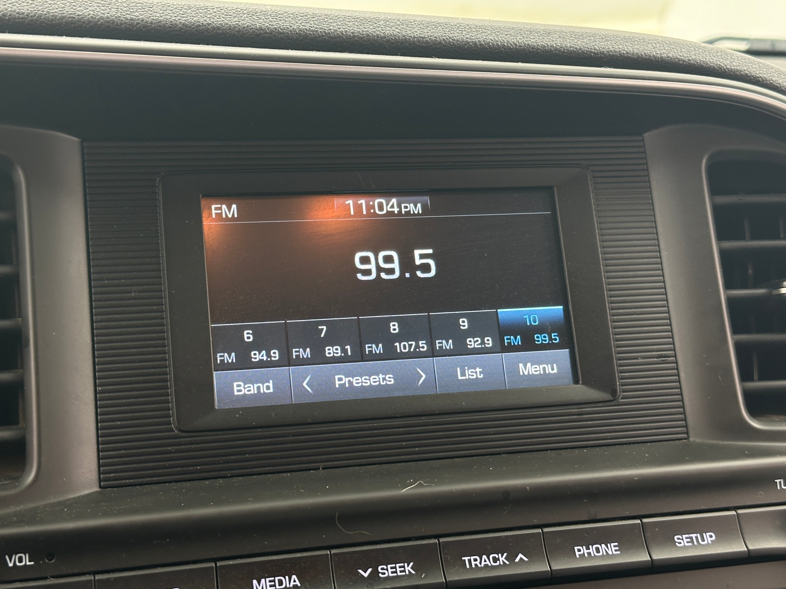 Thumbnail: 2020 Hyundai Elantra - 4