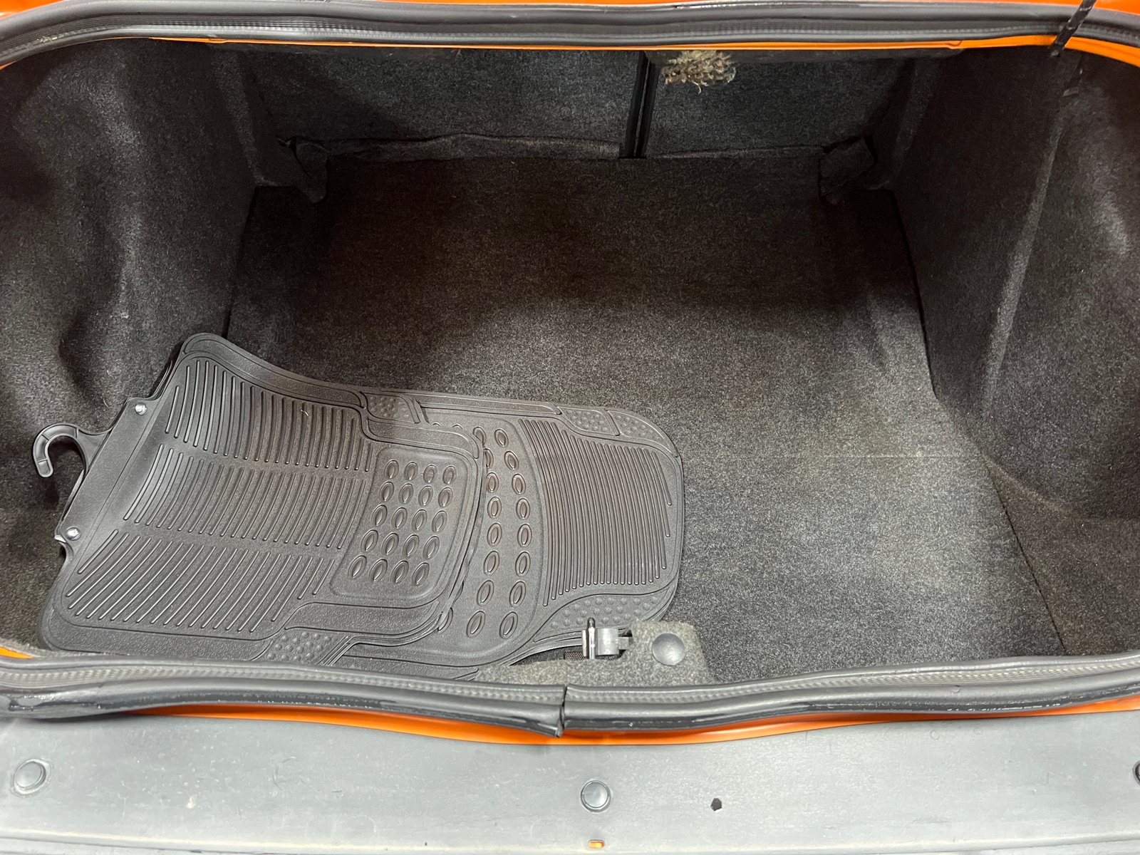 Thumbnail: 2014 Dodge Challenger - 5