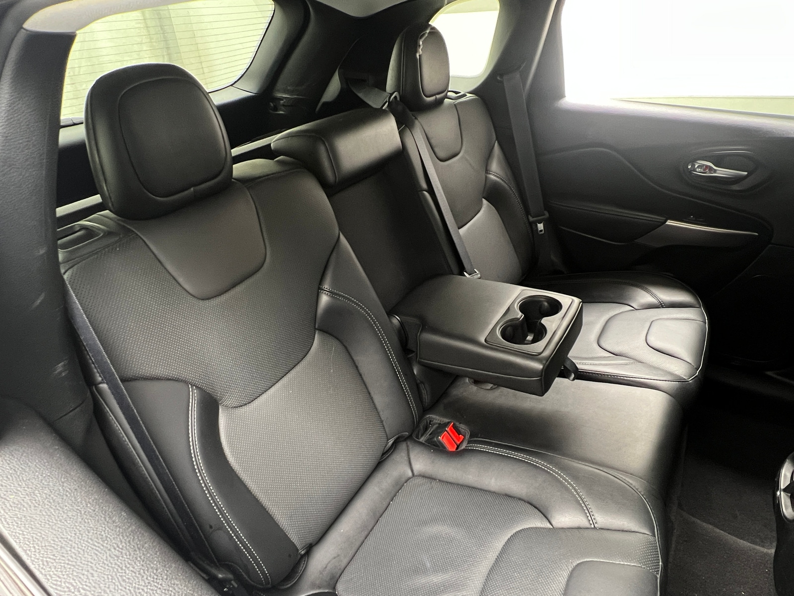 Thumbnail: 2021 Jeep Cherokee - 5