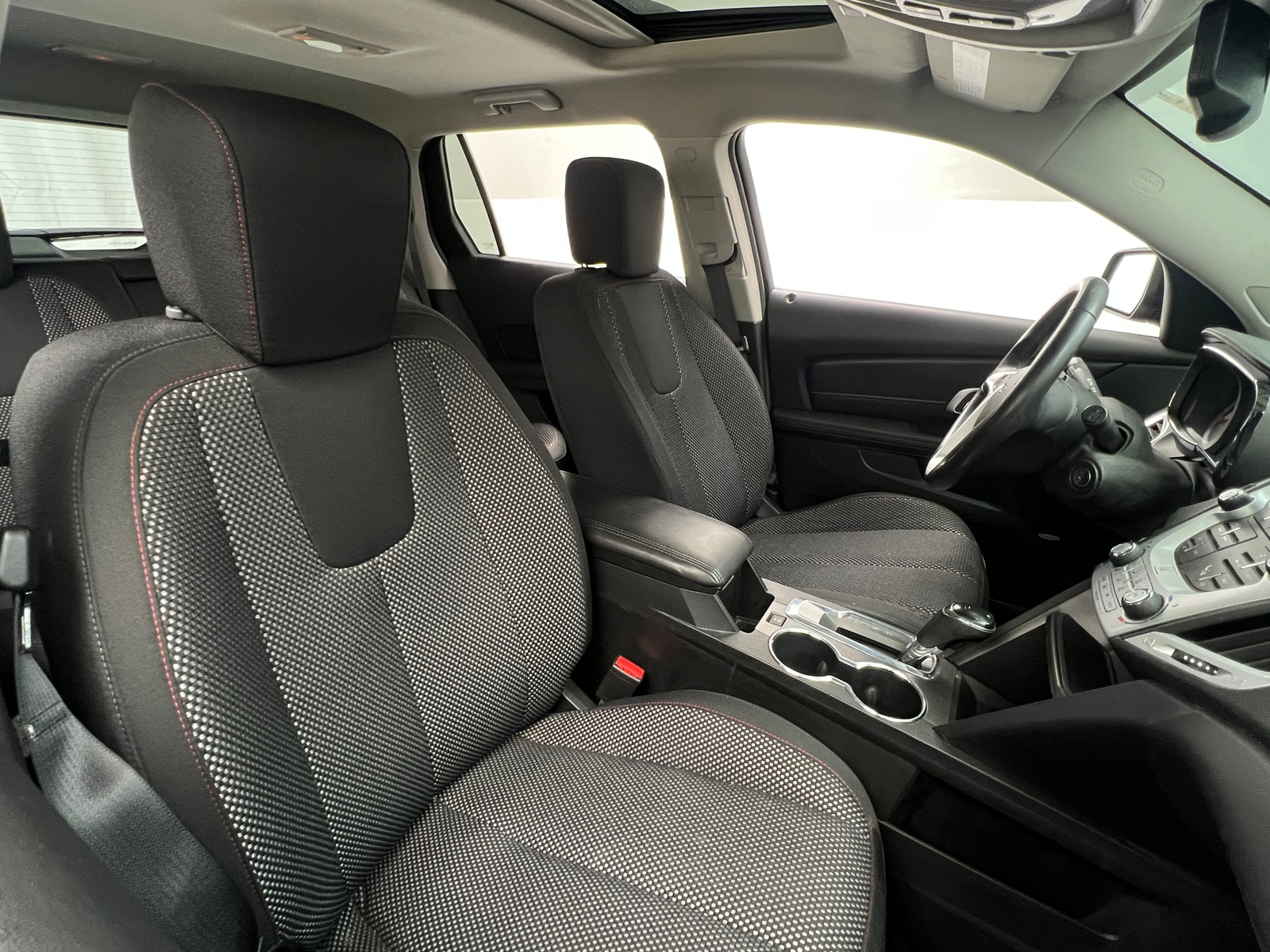 Thumbnail: 2017 GMC Terrain - 2