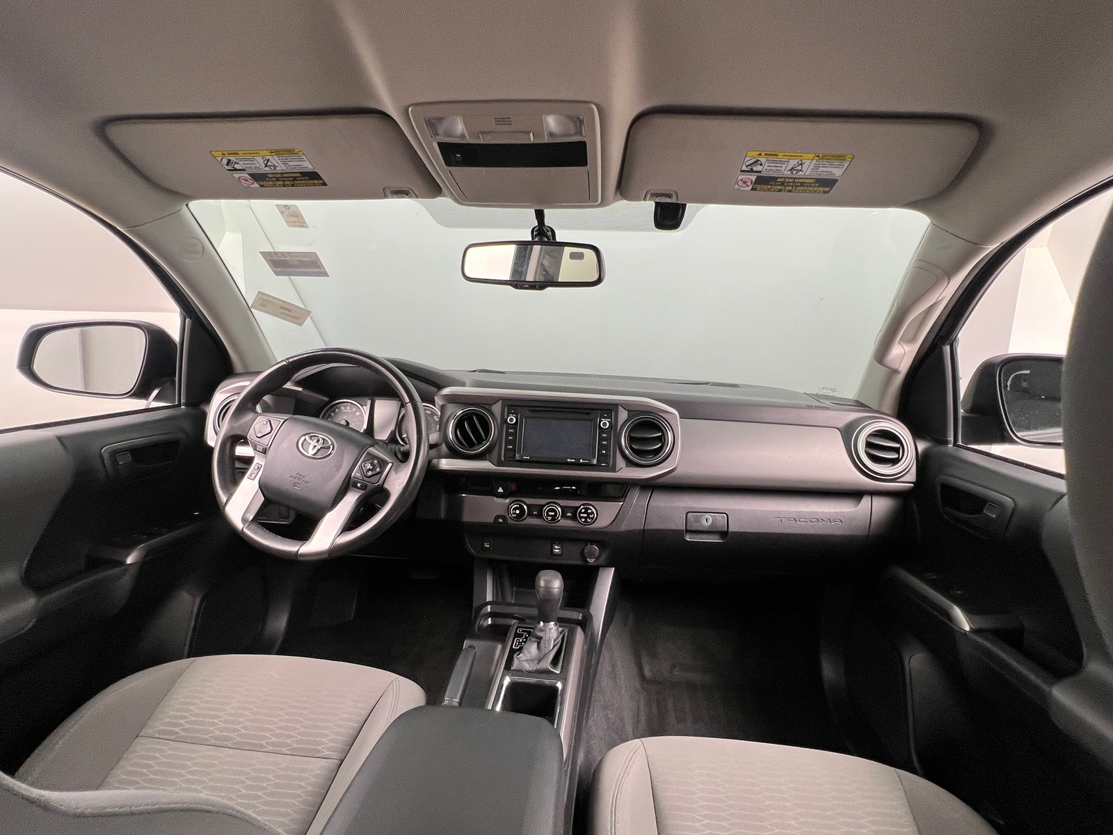 Thumbnail: 2017 Toyota Tacoma - 3