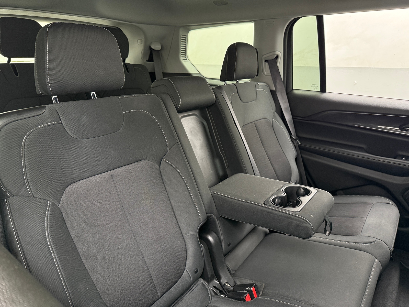 Thumbnail: 2023 Jeep Grand Cherokee L - 6