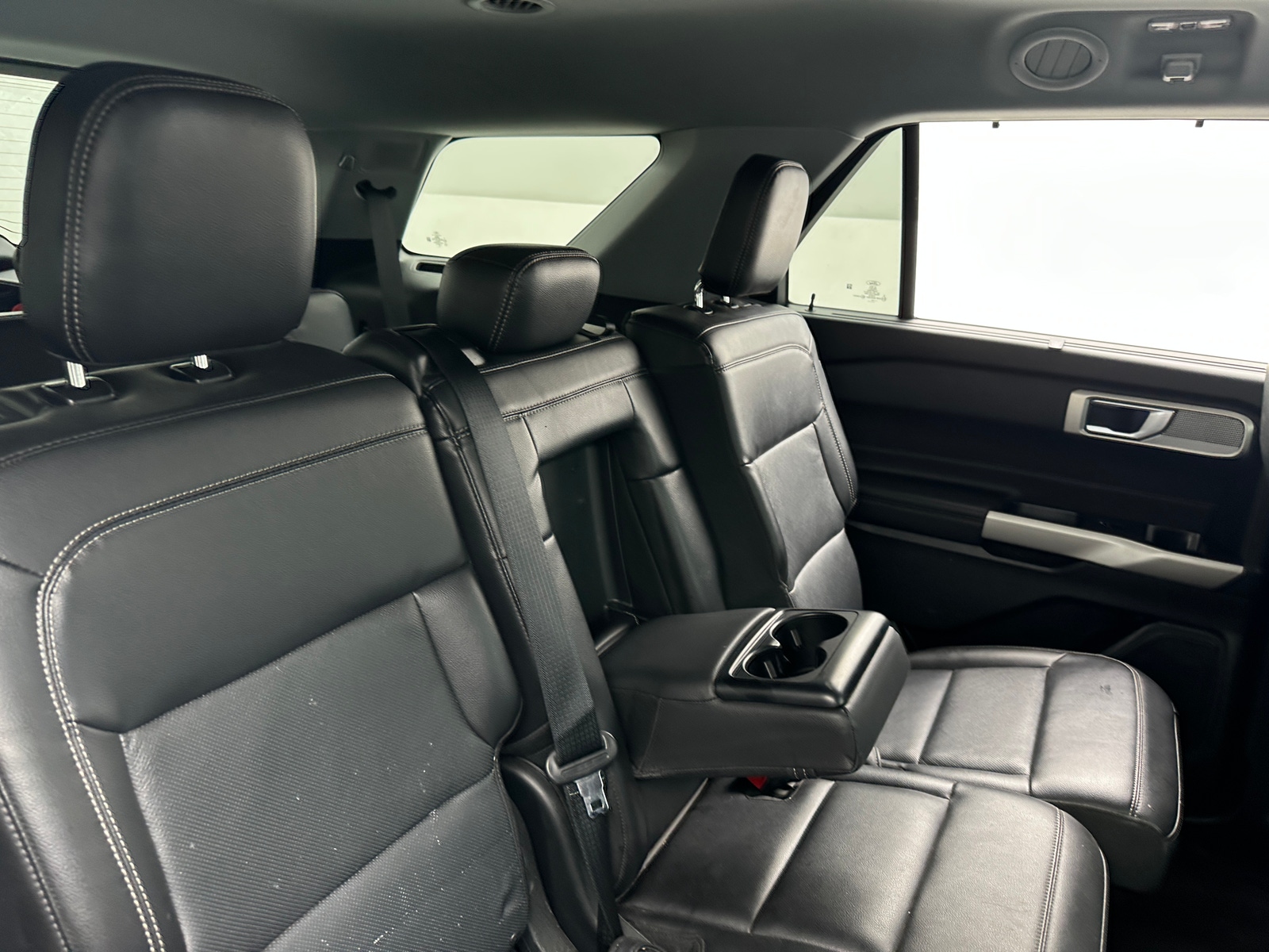 Thumbnail: 2023 Ford Explorer - 5