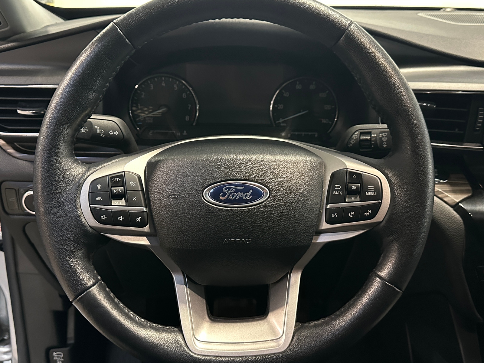 Thumbnail: 2023 Ford Explorer - 4