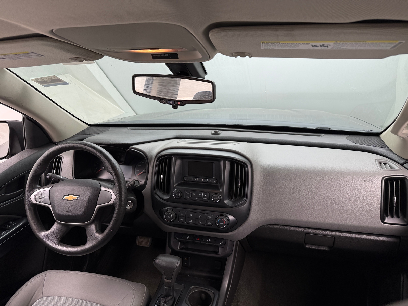 Thumbnail: 2016 Chevrolet Colorado - 3