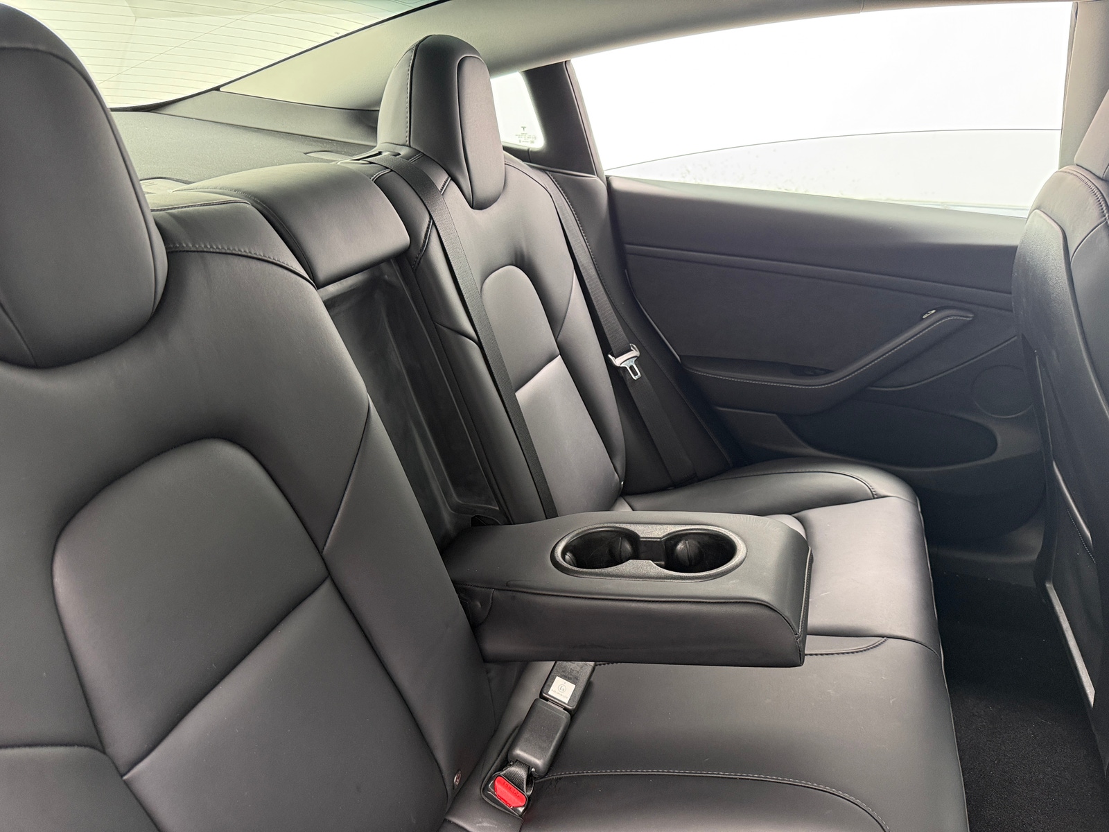 Thumbnail: 2022 Tesla Model 3 - 5