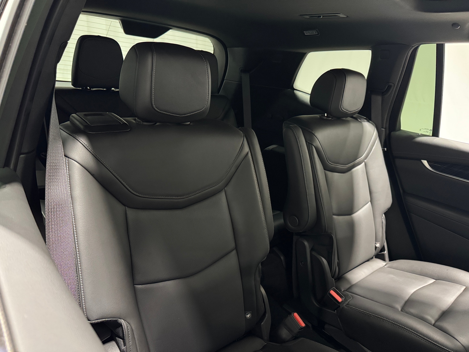 Thumbnail: 2025 Cadillac XT6 - 5