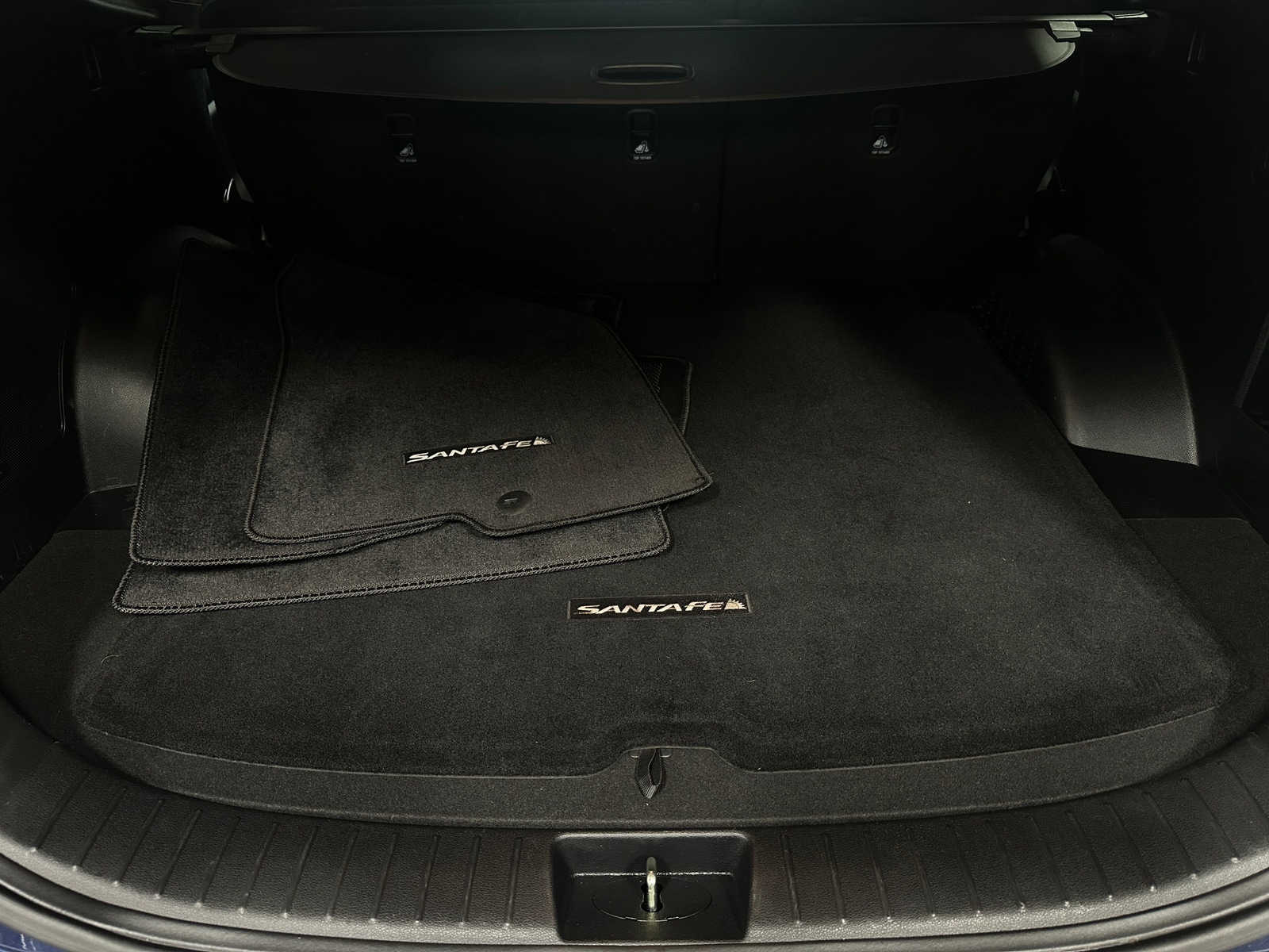 Thumbnail: 2020 Hyundai Santa Fe - 6