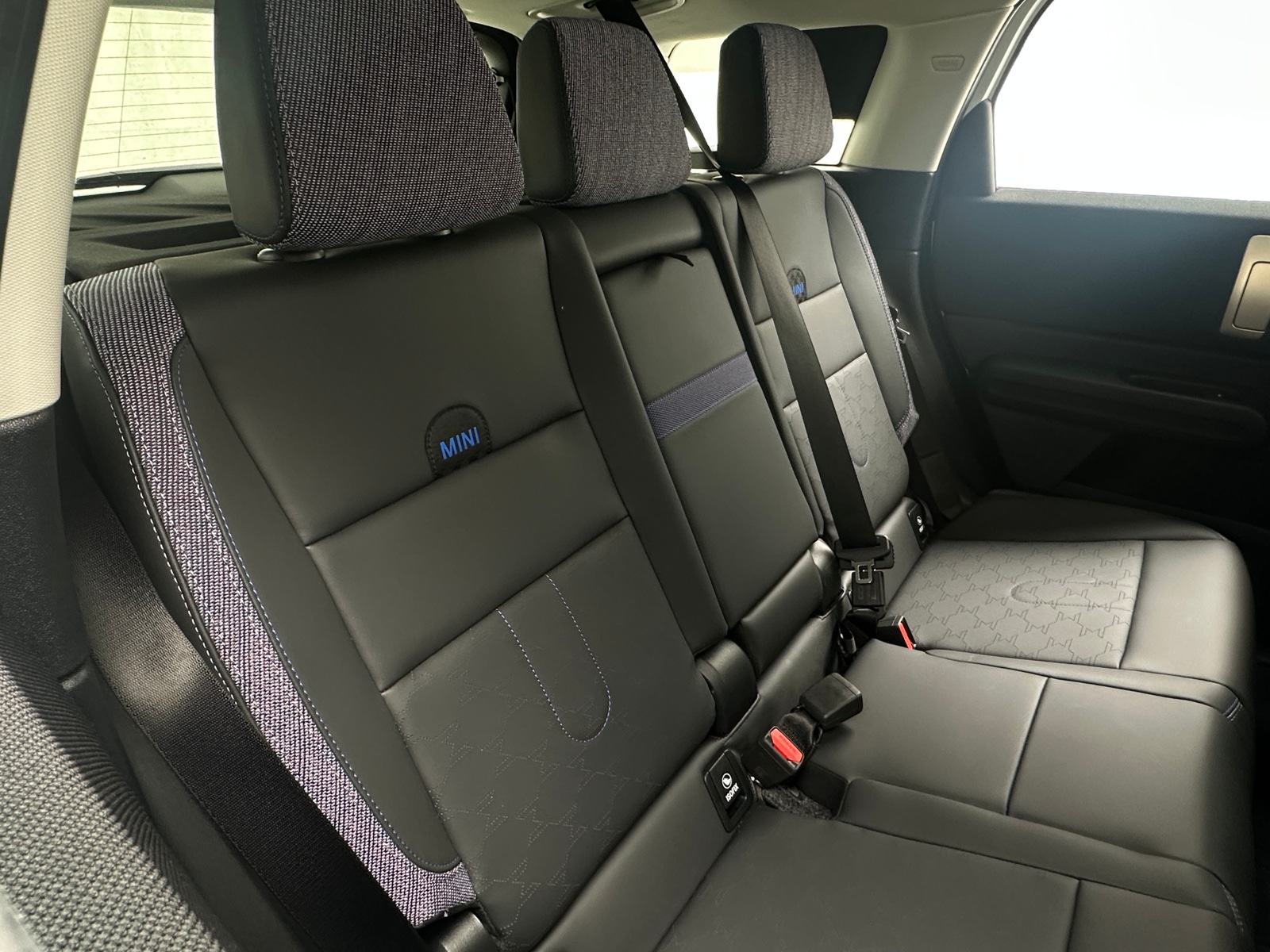 Thumbnail: 2025 MINI Cooper Countryman - 6