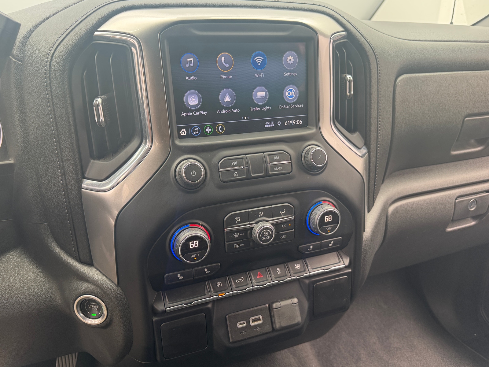 Thumbnail: 2020 Chevrolet Silverado 1500 - 4