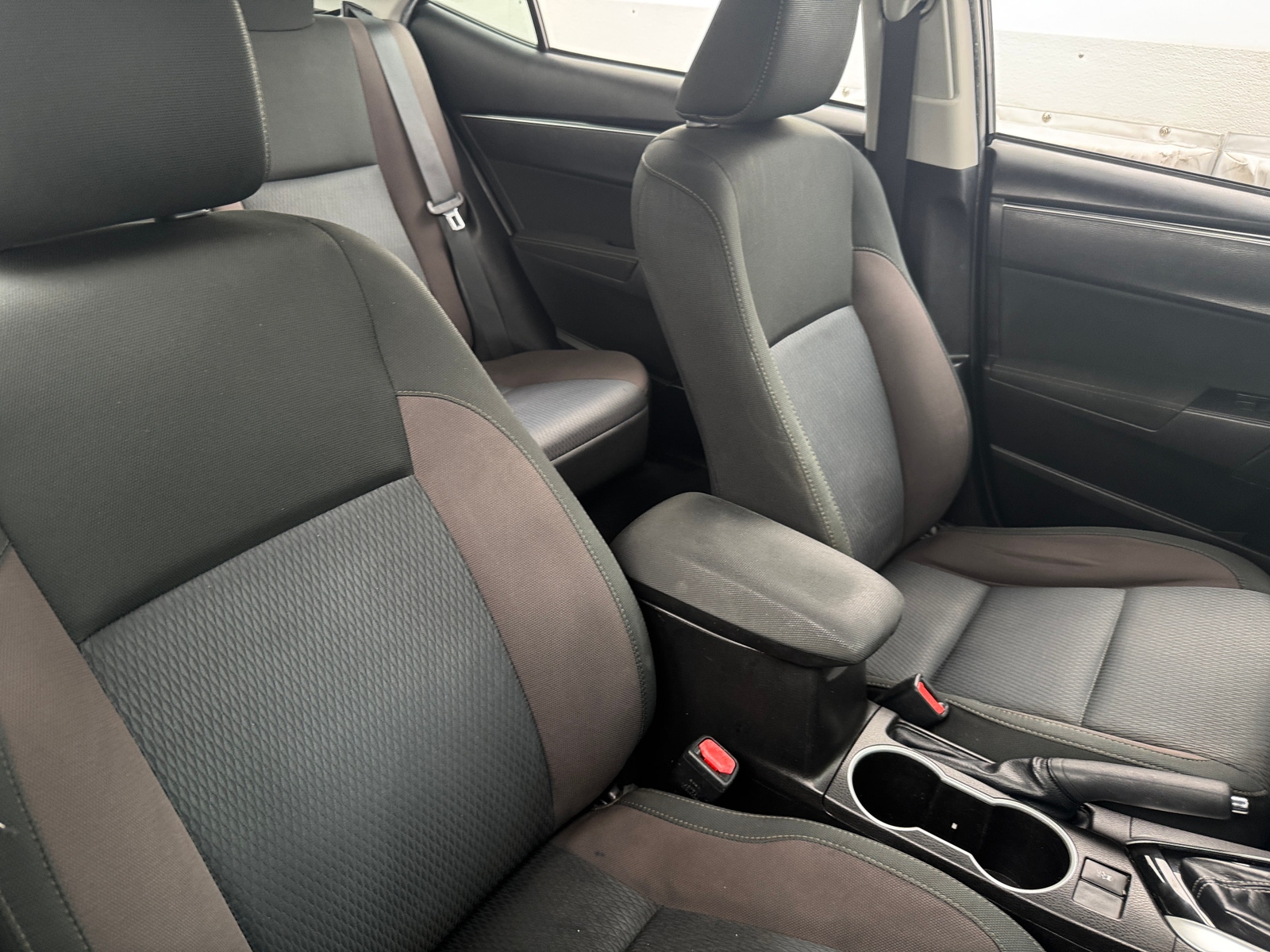 Thumbnail: 2019 Toyota Corolla - 2