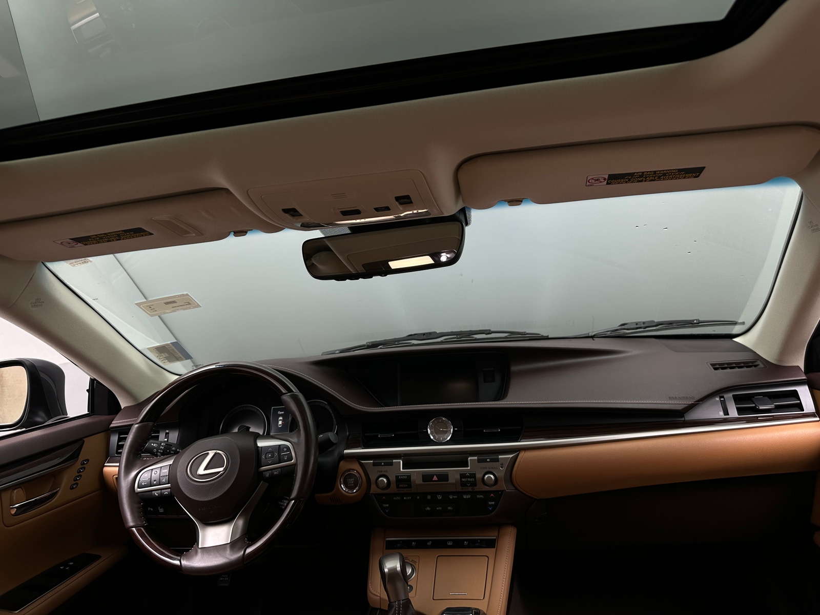 Thumbnail: 2017 Lexus ES - 2