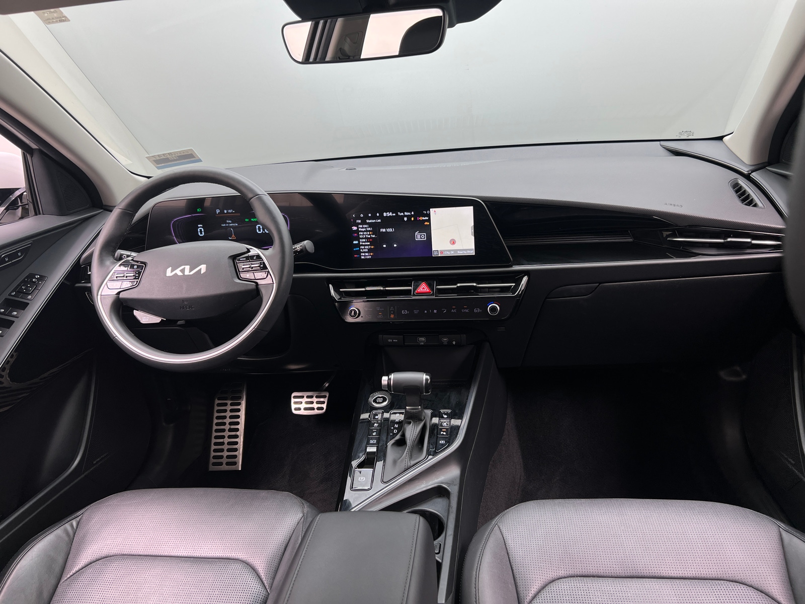 Thumbnail: 2023 Kia Niro - 2