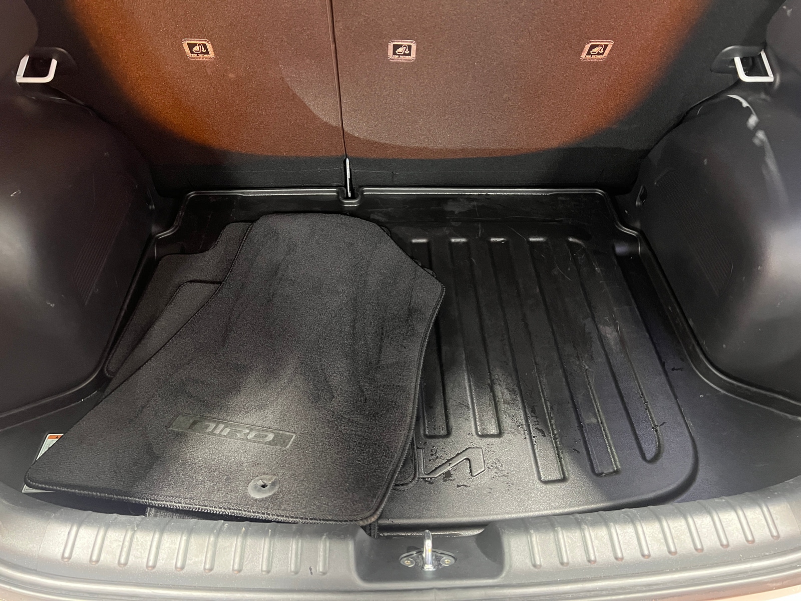 Thumbnail: 2023 Kia Niro - 6