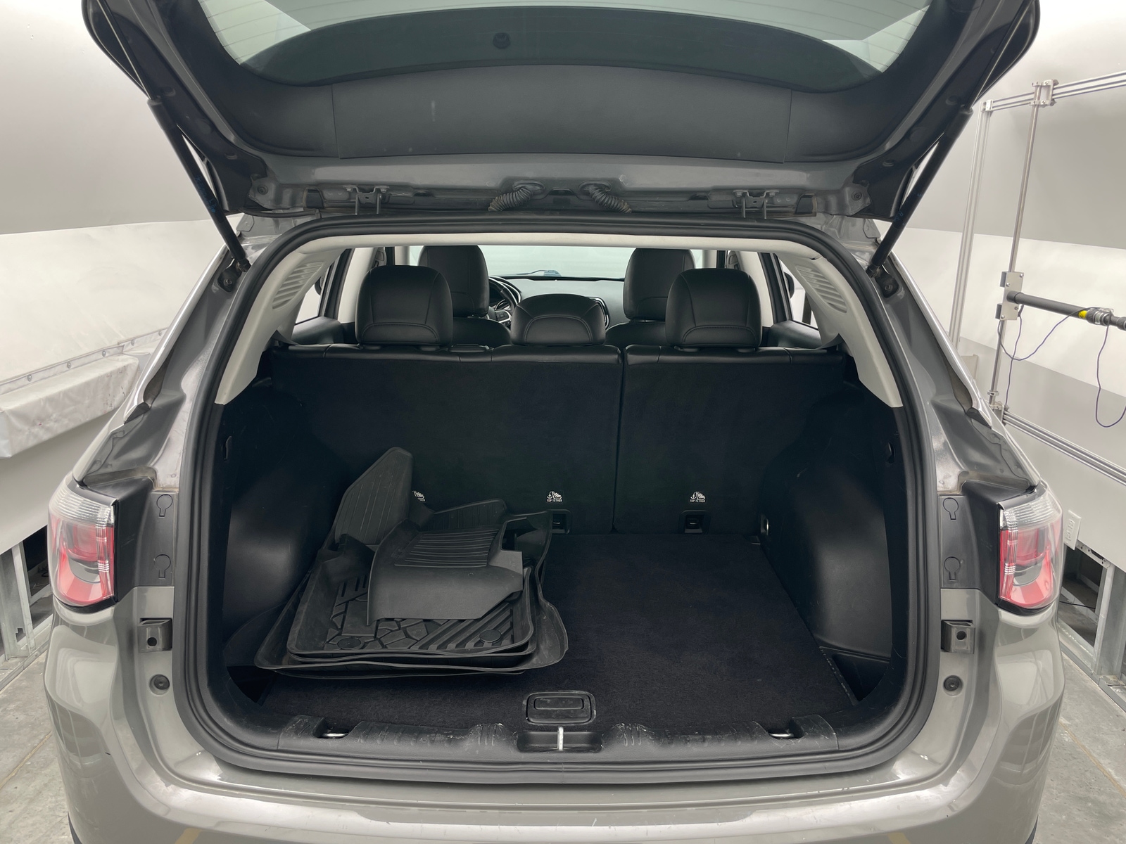 Thumbnail: 2021 Jeep Compass - 6