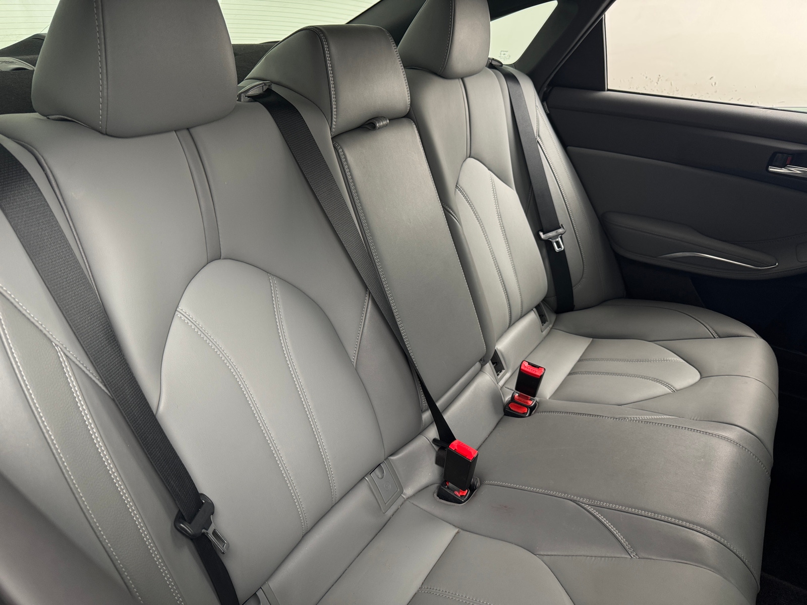 Thumbnail: 2022 Toyota Avalon - 5