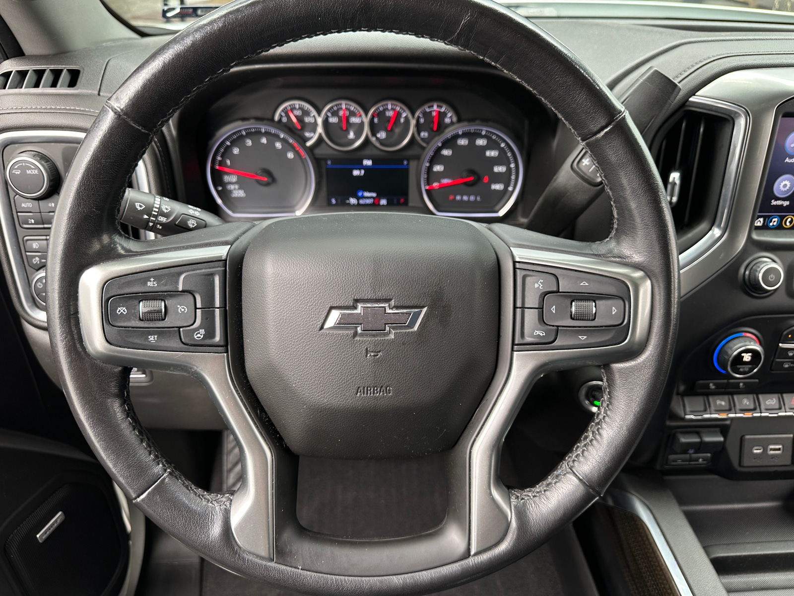 Thumbnail: 2020 Chevrolet Silverado 1500 - 5