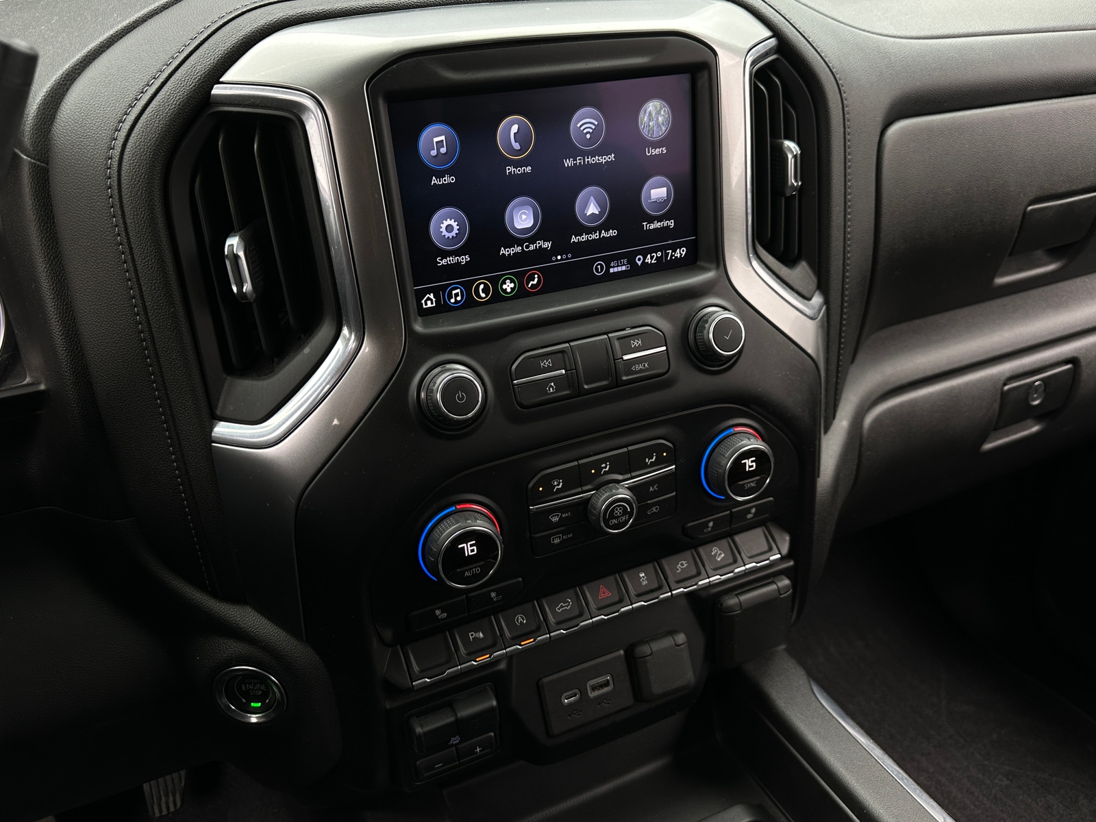 Thumbnail: 2020 Chevrolet Silverado 1500 - 4