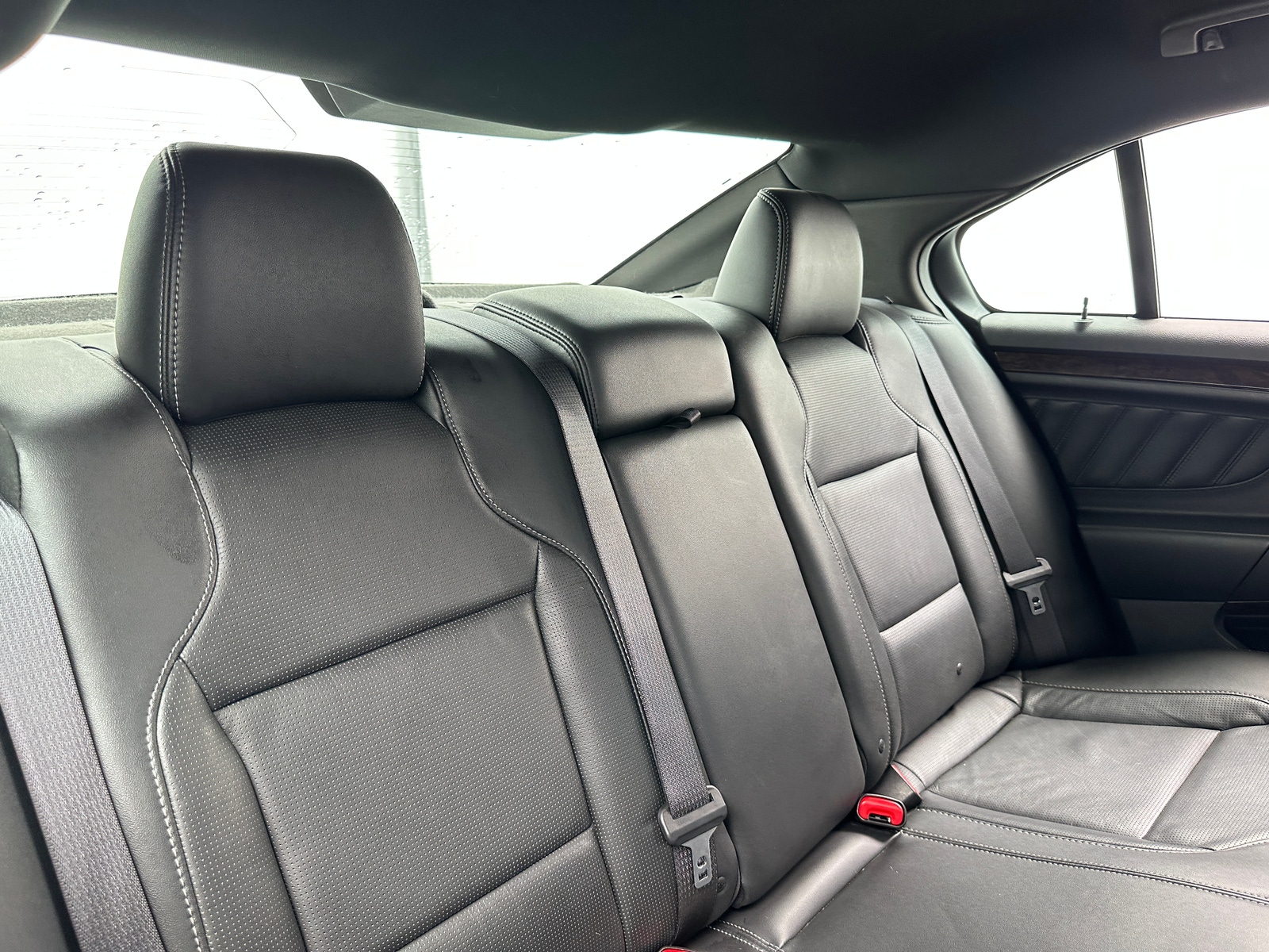 Thumbnail: 2014 Ford Taurus - 5