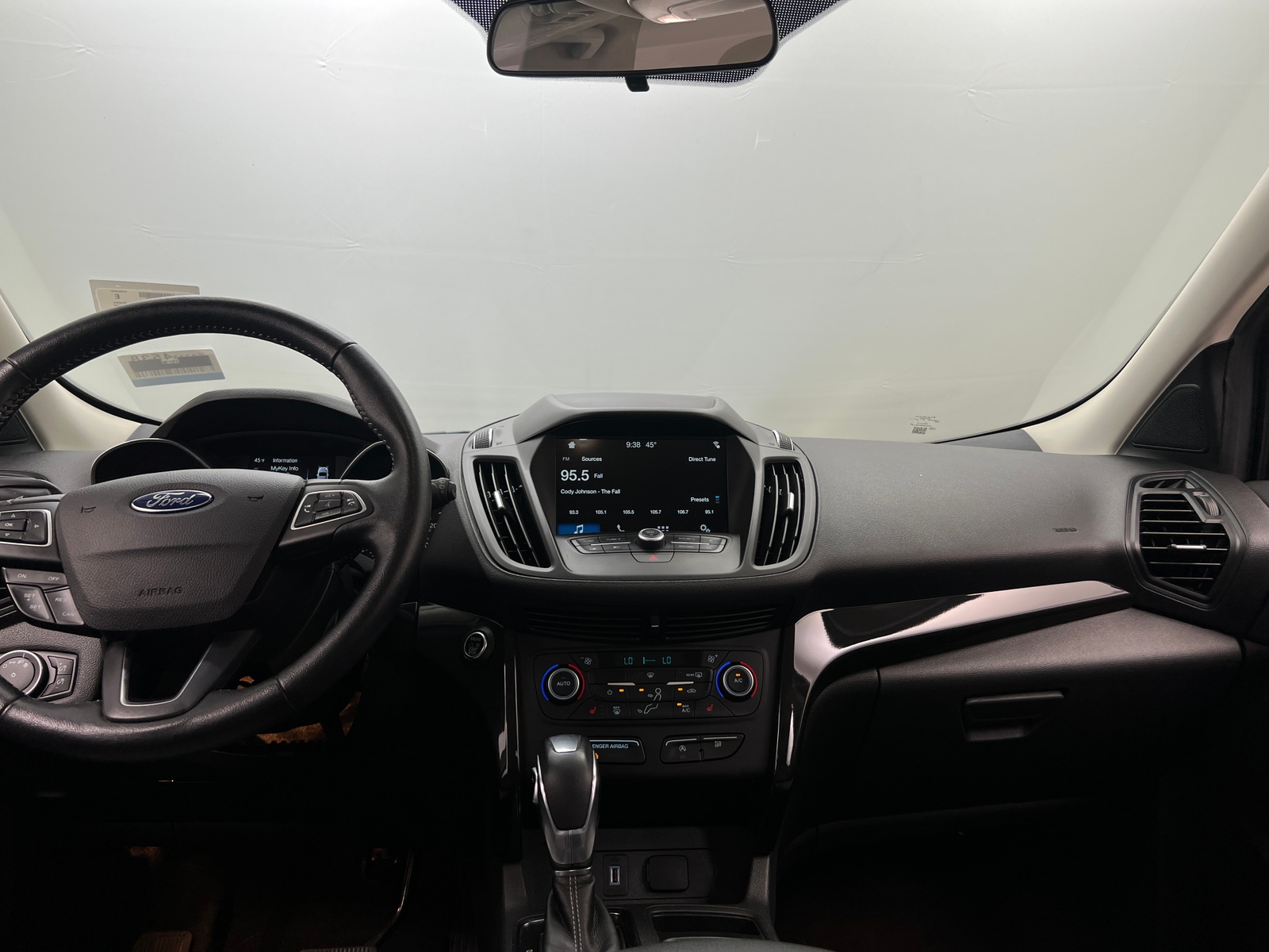 Thumbnail: 2019 Ford Escape - 2