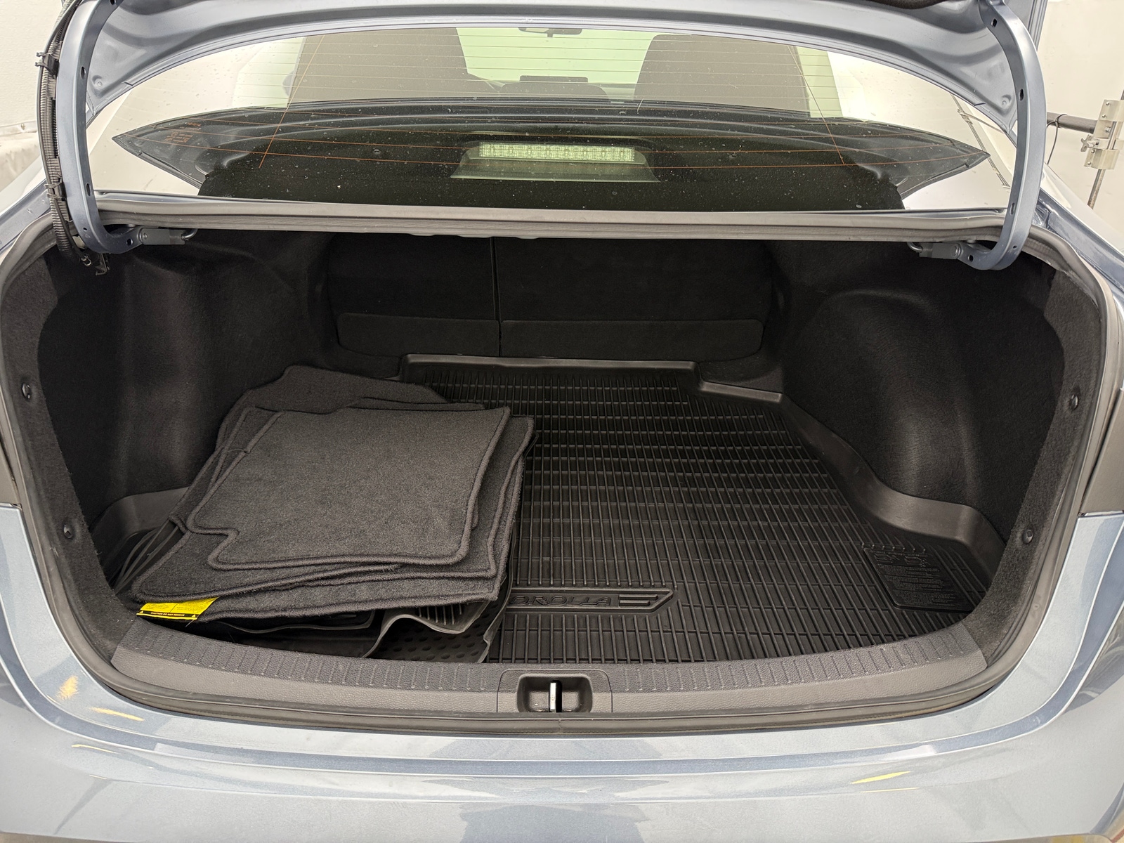 Thumbnail: 2023 Toyota Corolla - 7