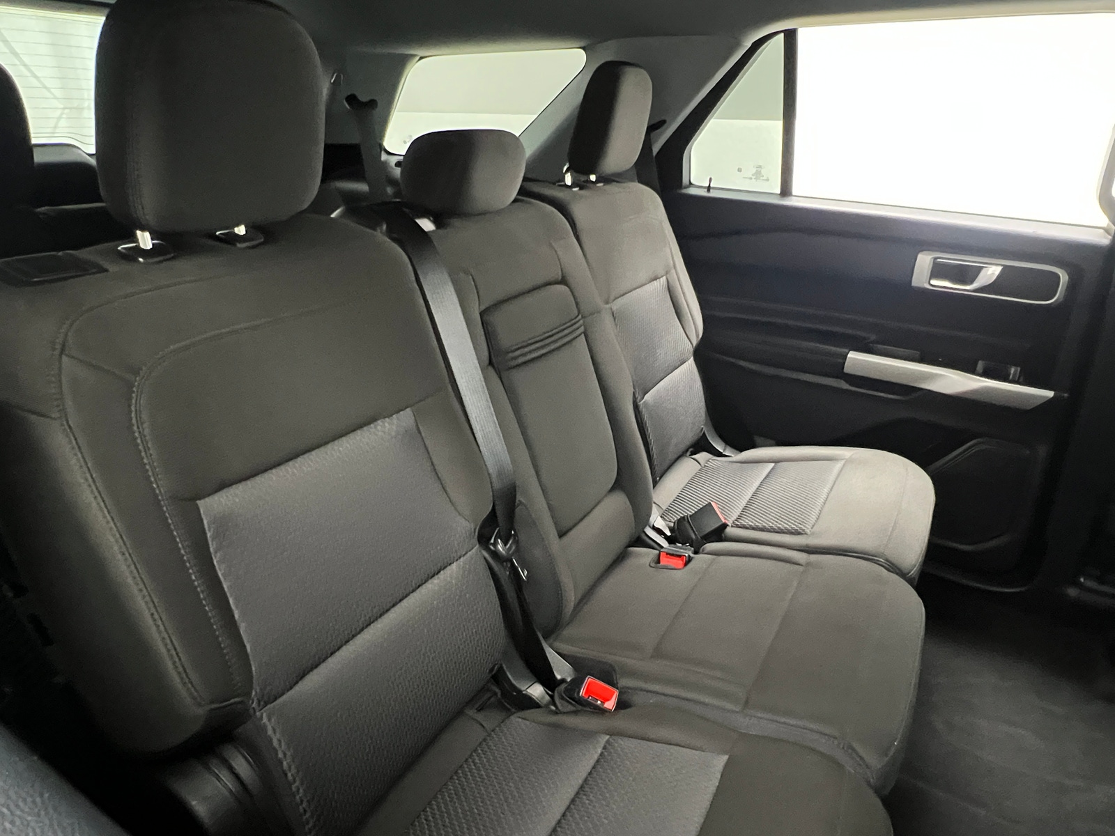 Thumbnail: 2022 Ford Explorer - 6