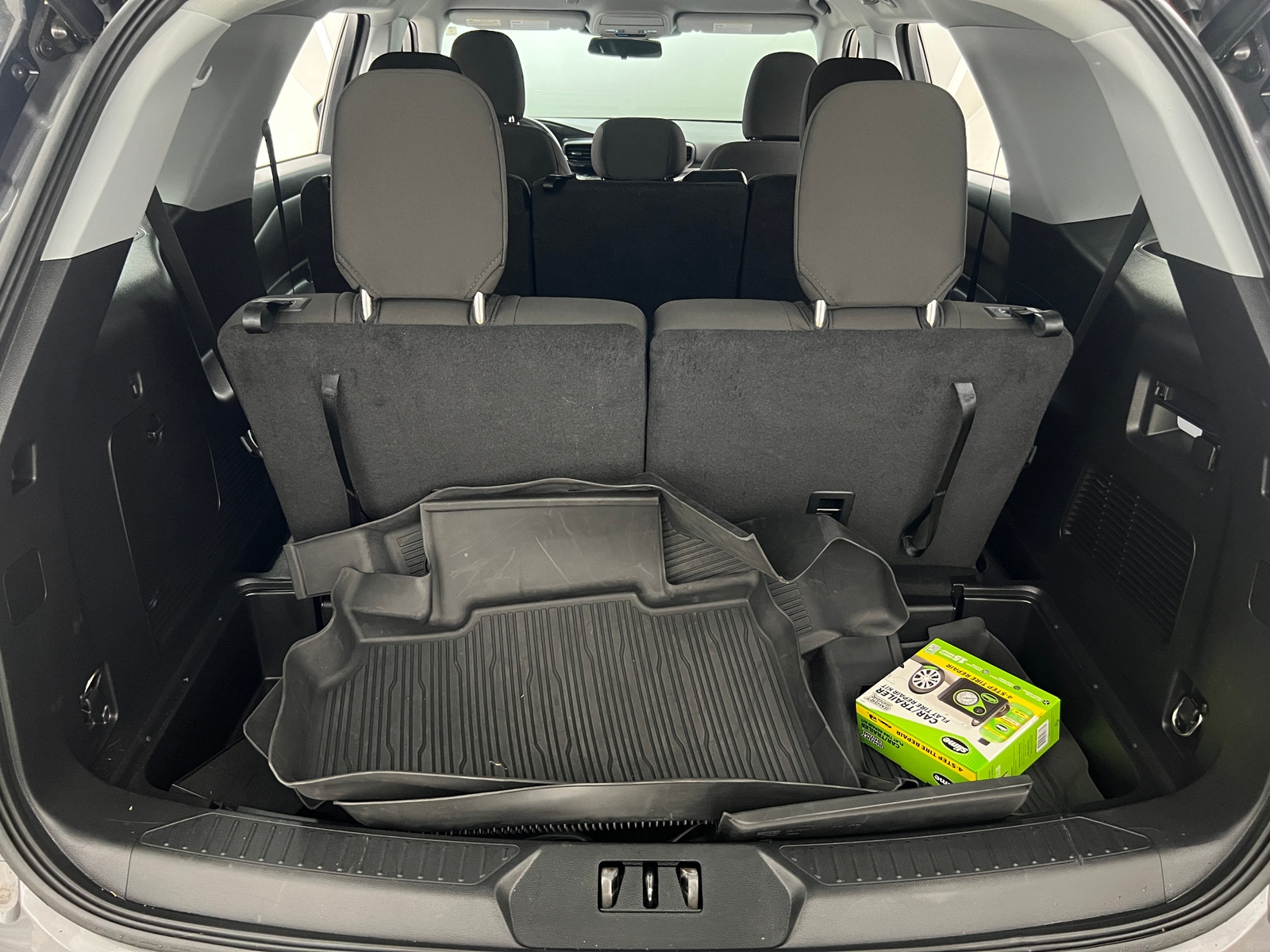 Thumbnail: 2022 Ford Explorer - 7