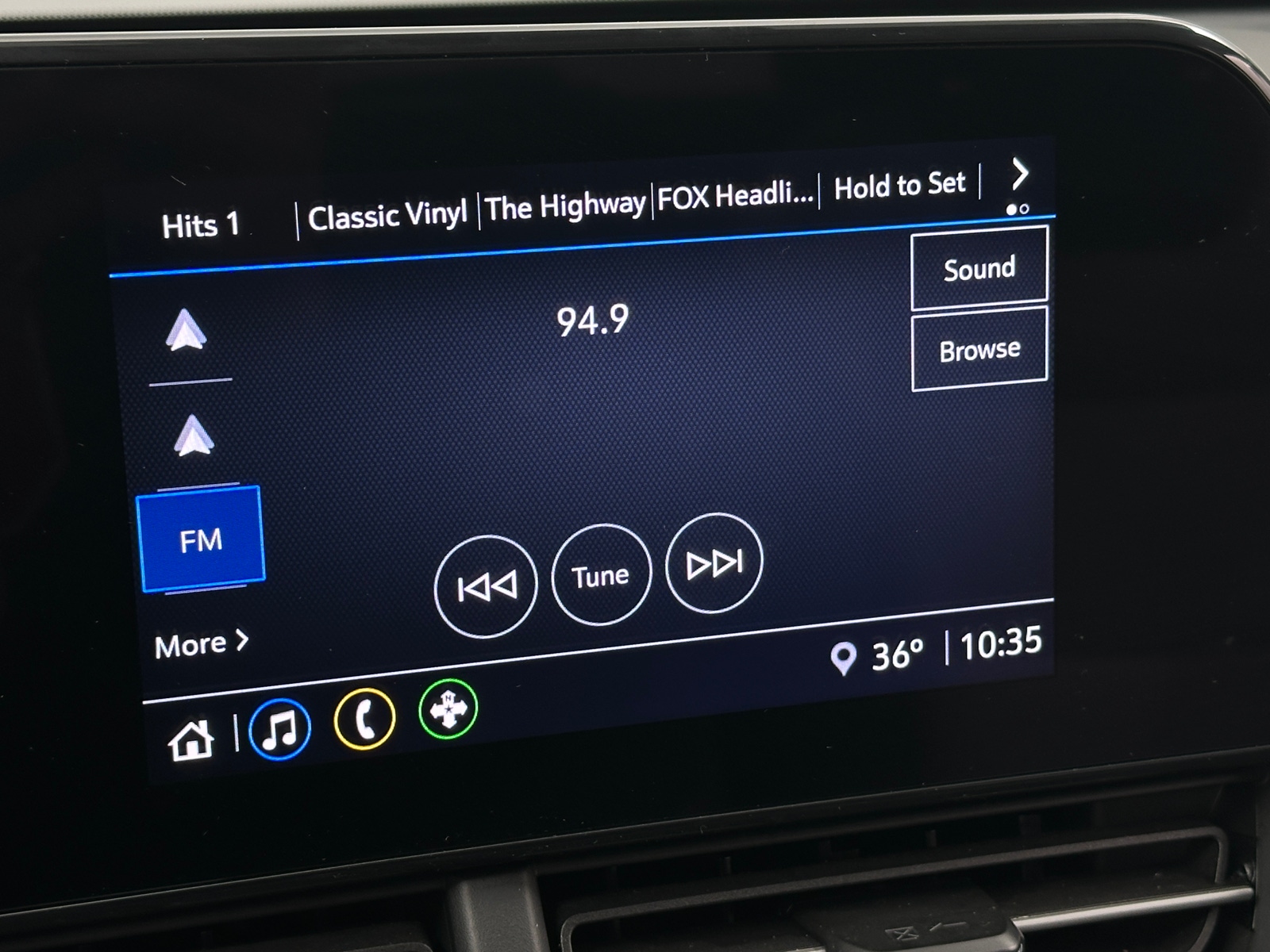 Thumbnail: 2025 Chevrolet Trax - 4