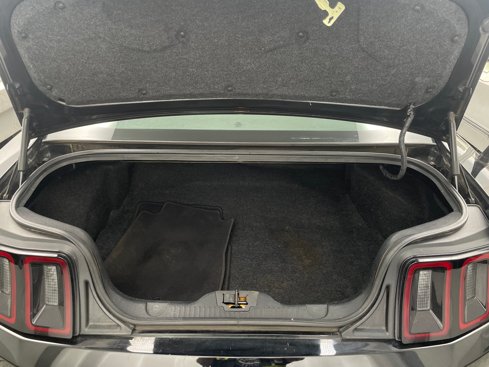 Thumbnail: 2013 Ford Mustang - 6