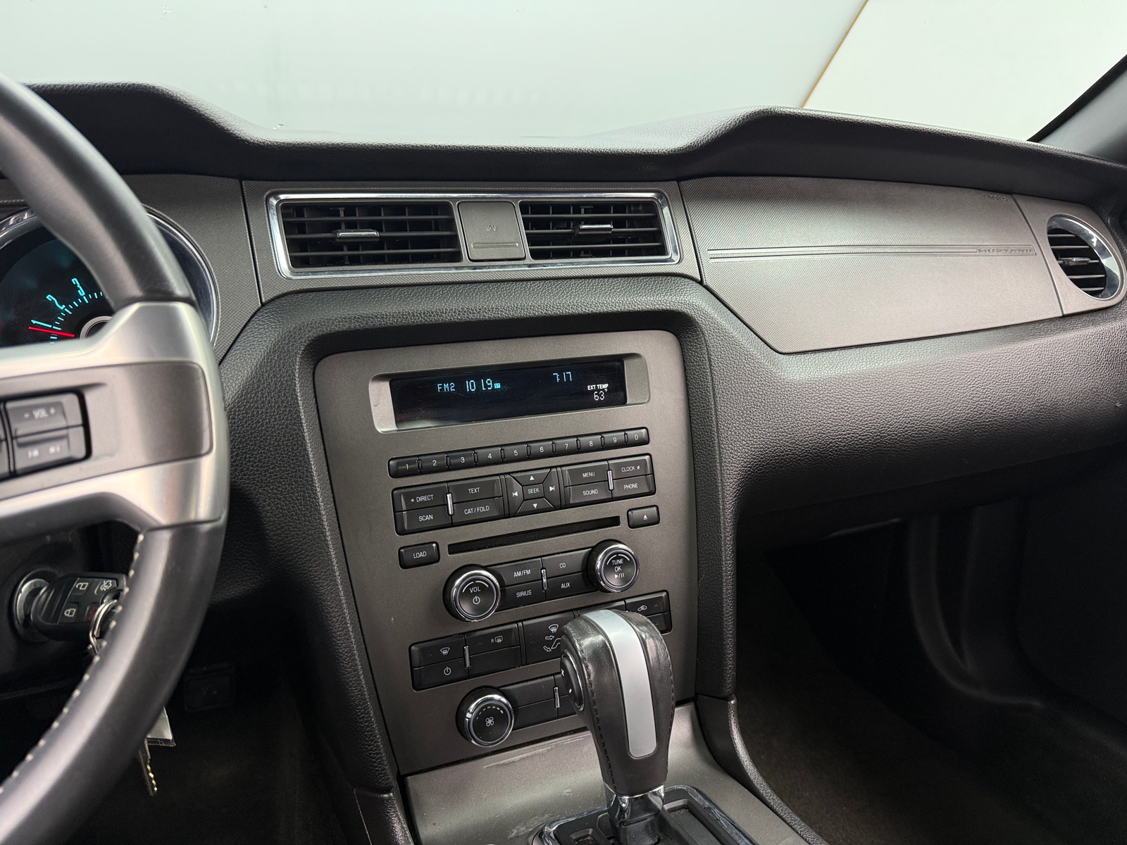 Thumbnail: 2013 Ford Mustang - 3