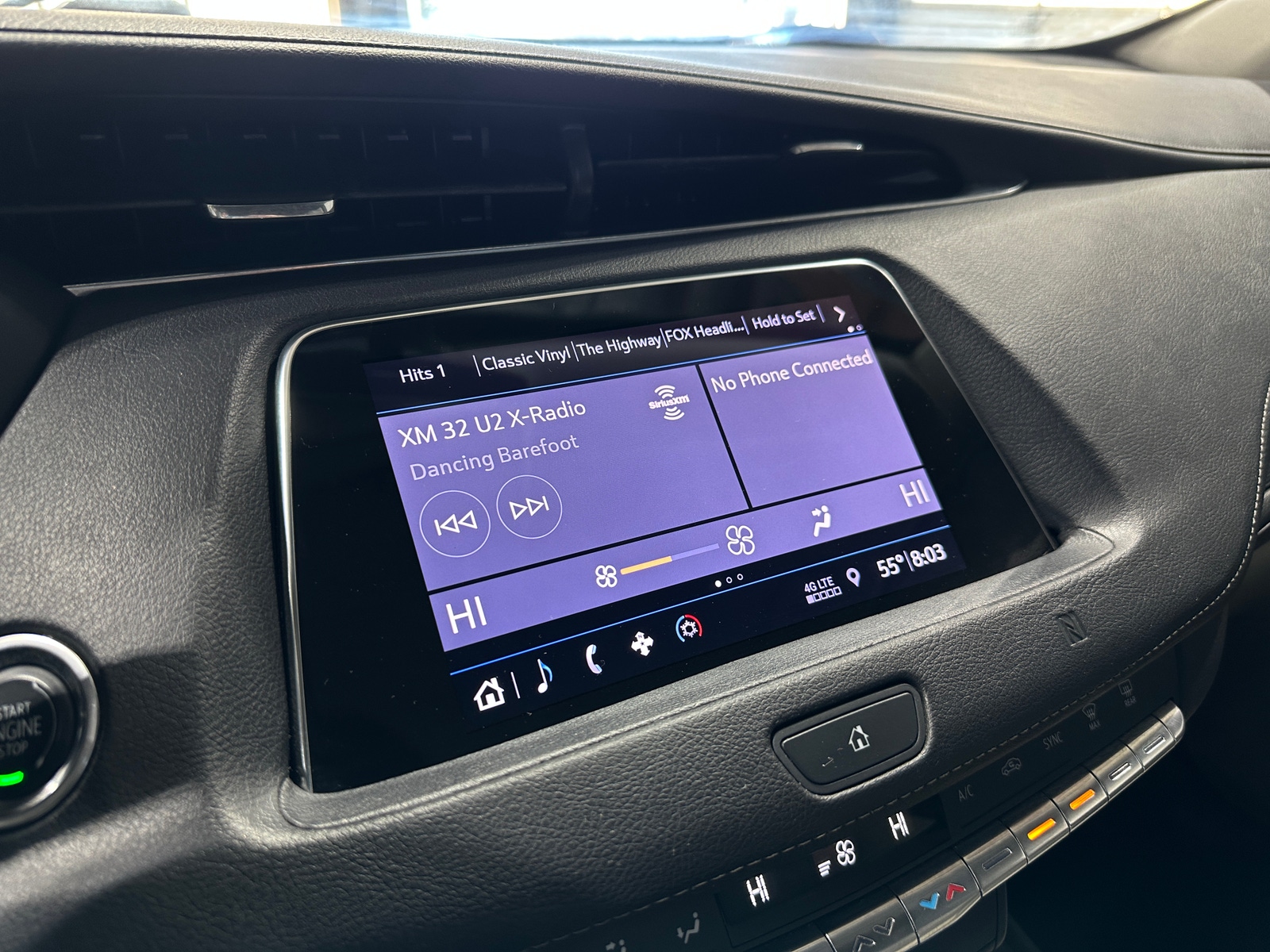 Thumbnail: 2019 Cadillac XT4 - 3