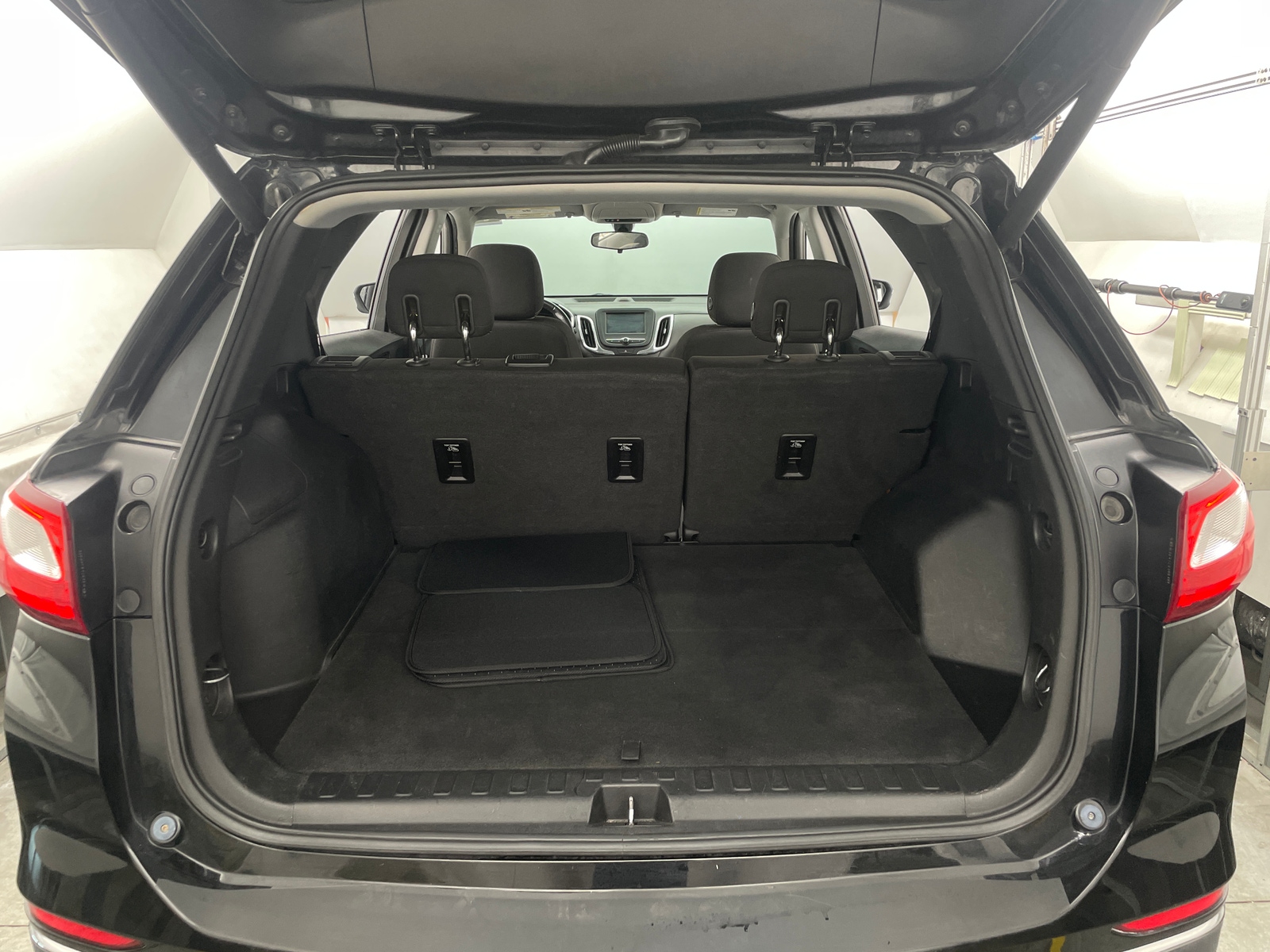 Thumbnail: 2018 Chevrolet Equinox - 7