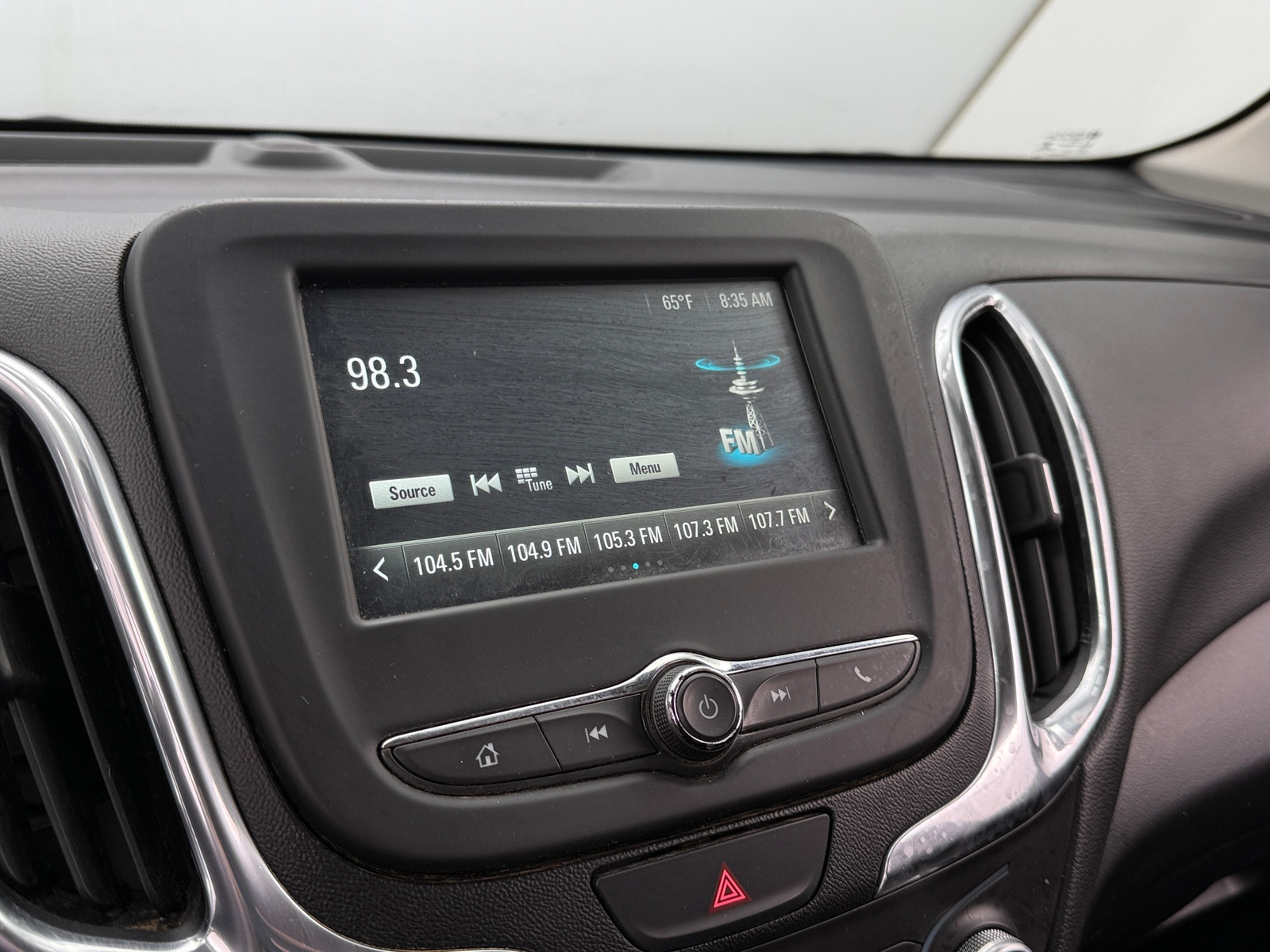 Thumbnail: 2018 Chevrolet Equinox - 4