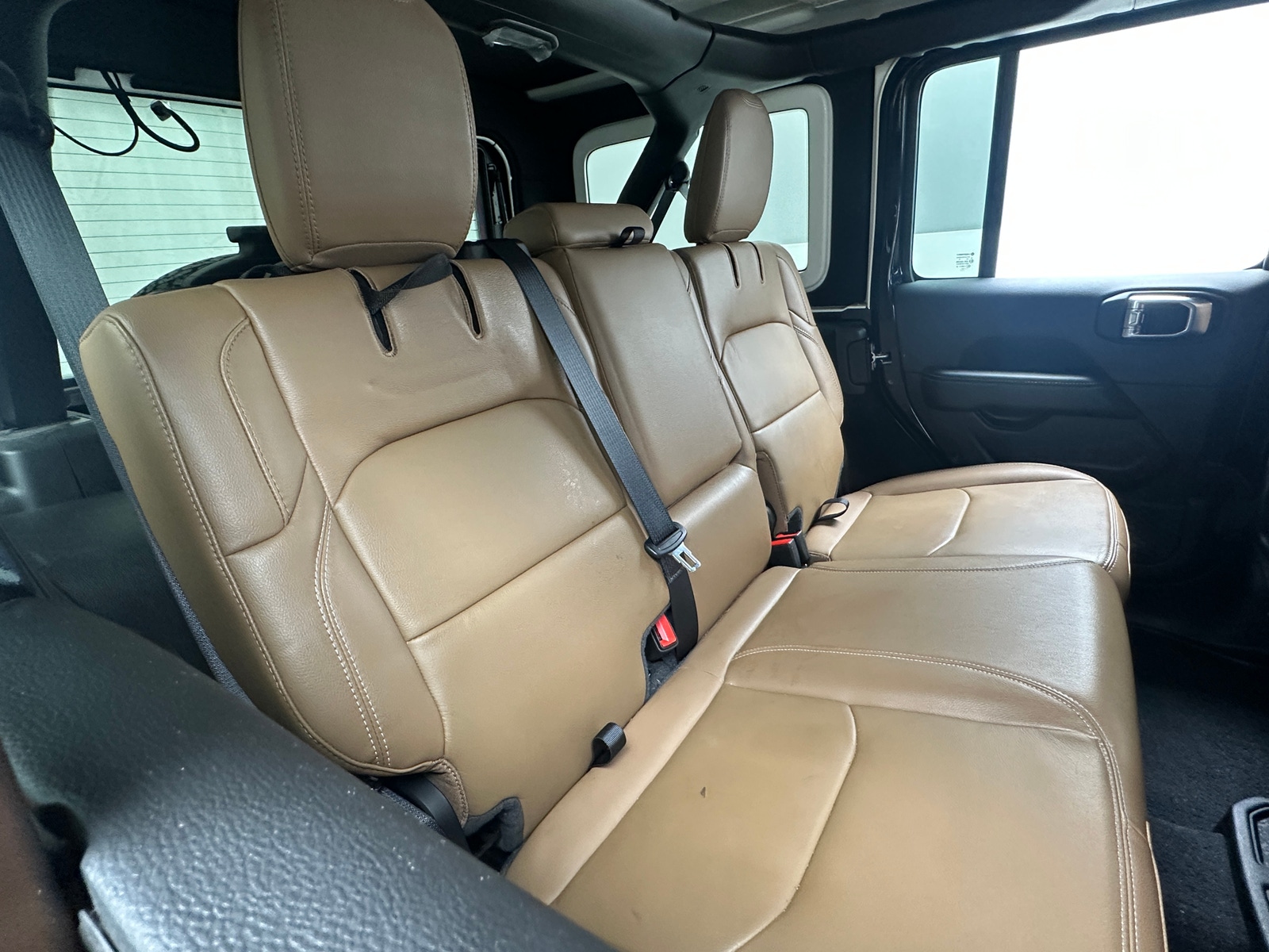 Thumbnail: 2021 Jeep Wrangler - 5