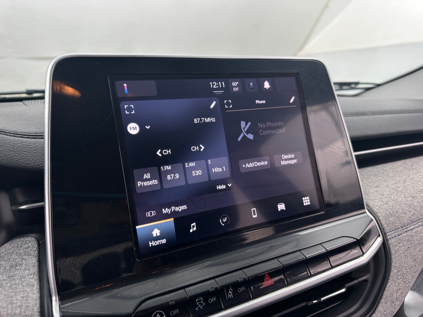 Thumbnail: 2022 Jeep Compass - 4