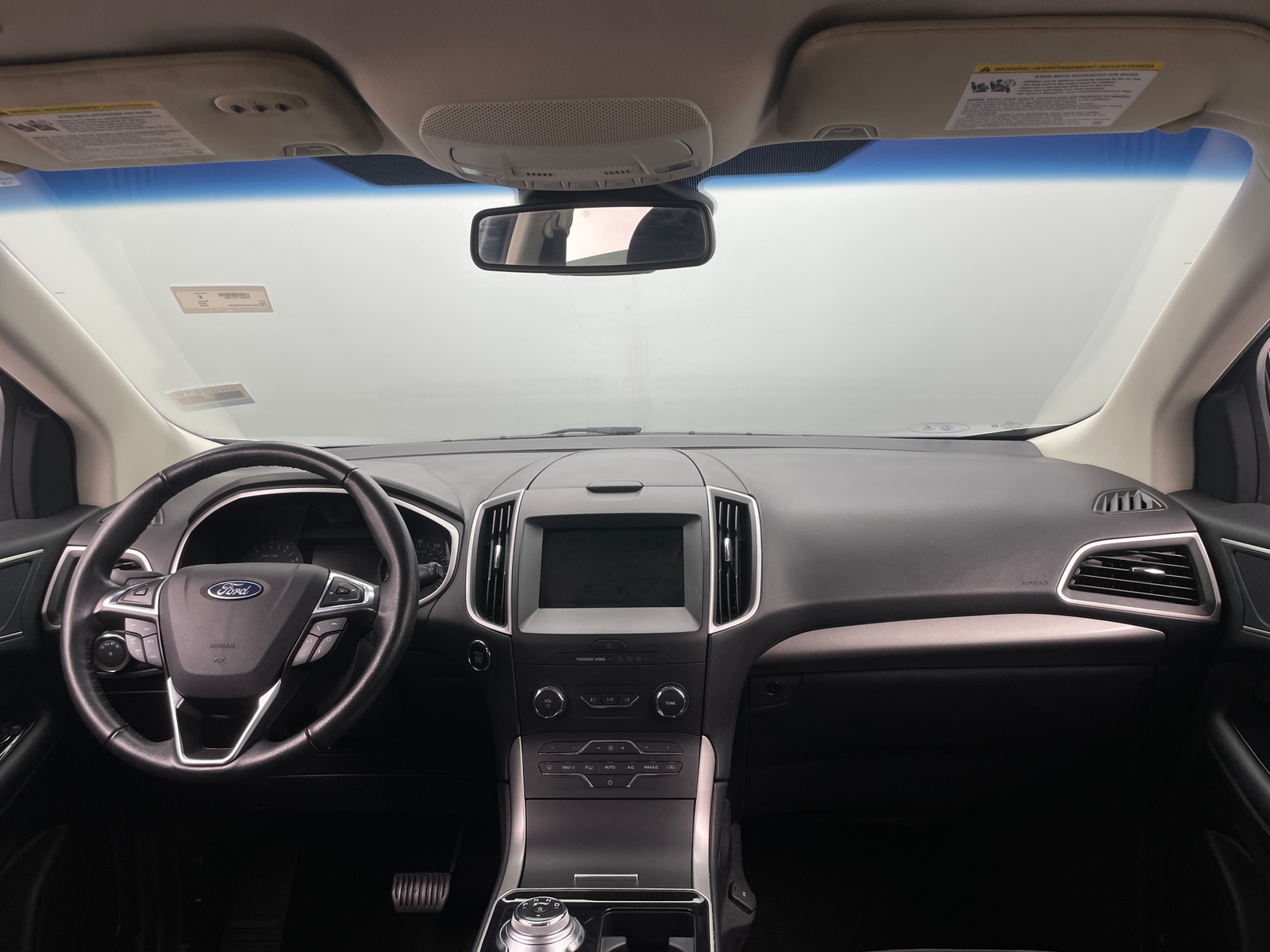 Thumbnail: 2019 Ford Edge - 3
