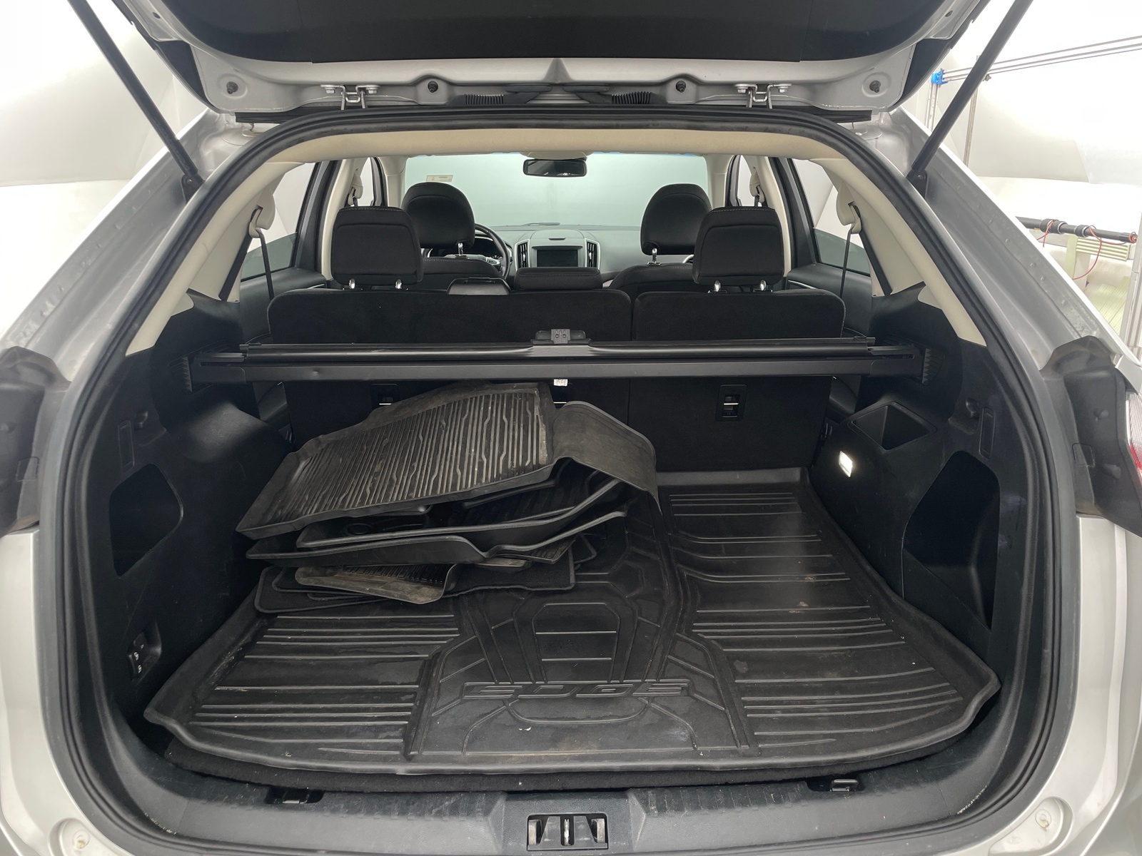 Thumbnail: 2019 Ford Edge - 7