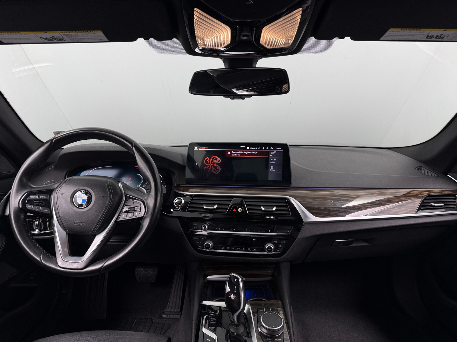 Thumbnail: 2021 BMW 5 Series - 2