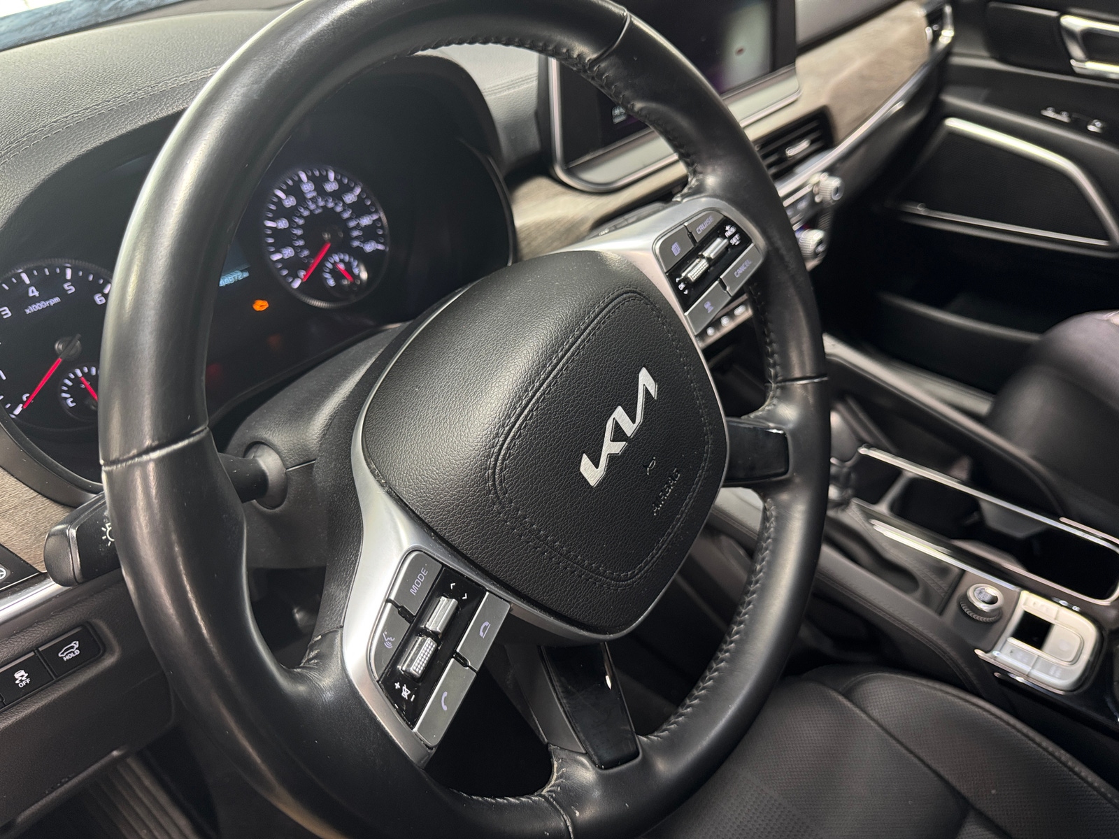 Thumbnail: 2022 Kia Telluride - 4