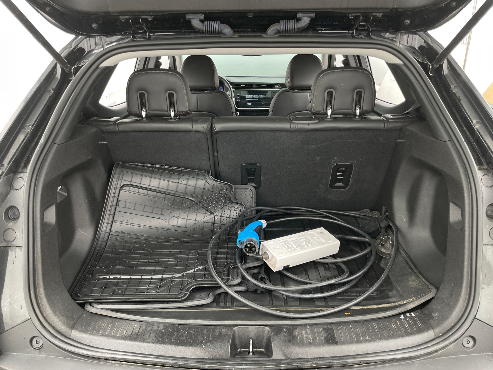 Thumbnail: 2023 Chevrolet Bolt EUV - 7