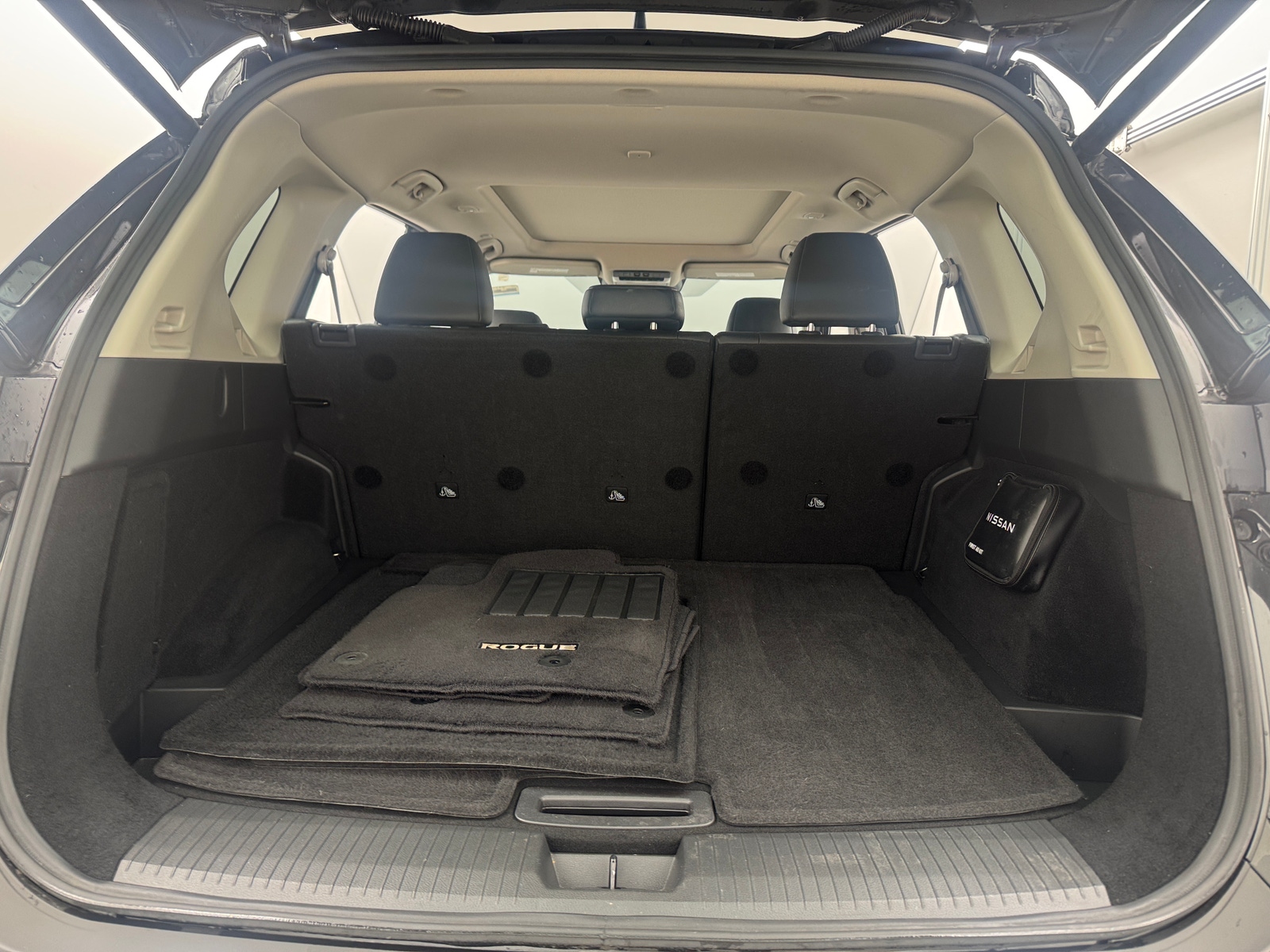 Thumbnail: 2023 Nissan Rogue - 6