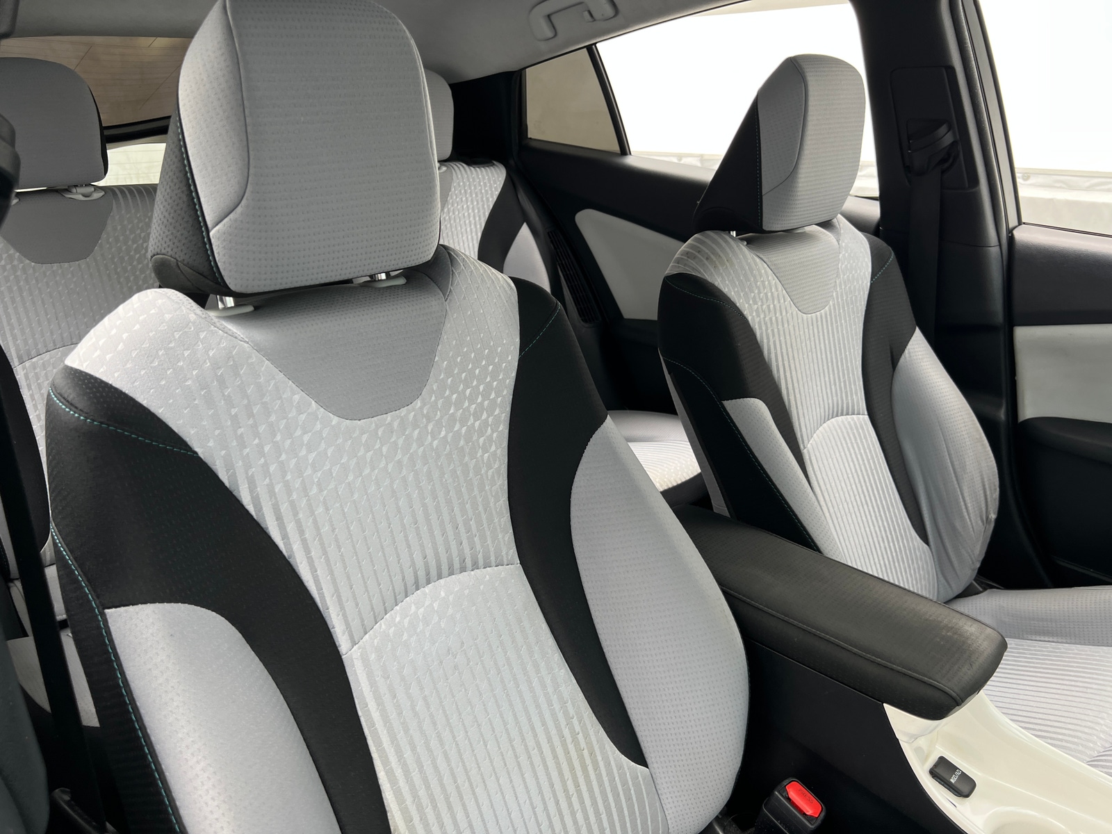 Thumbnail: 2017 Toyota Prius Prime - 2