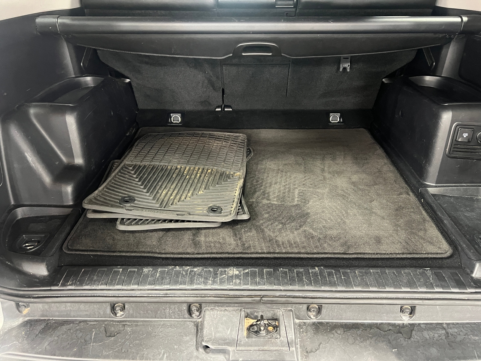 Thumbnail: 2015 Toyota 4Runner - 7