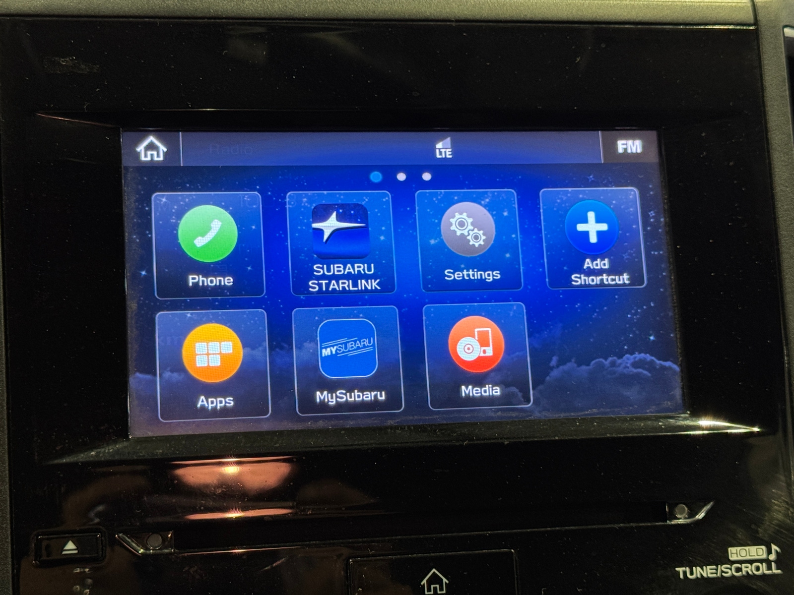 Thumbnail: 2022 Subaru Crosstrek - 4