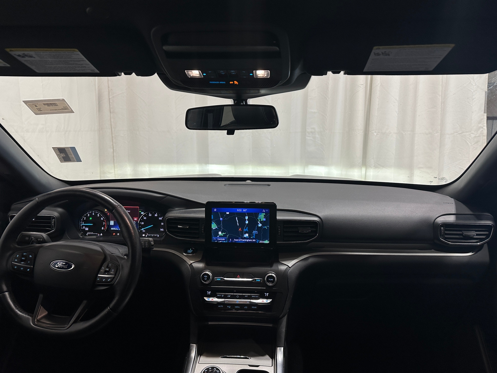 Thumbnail: 2020 Ford Explorer - 3