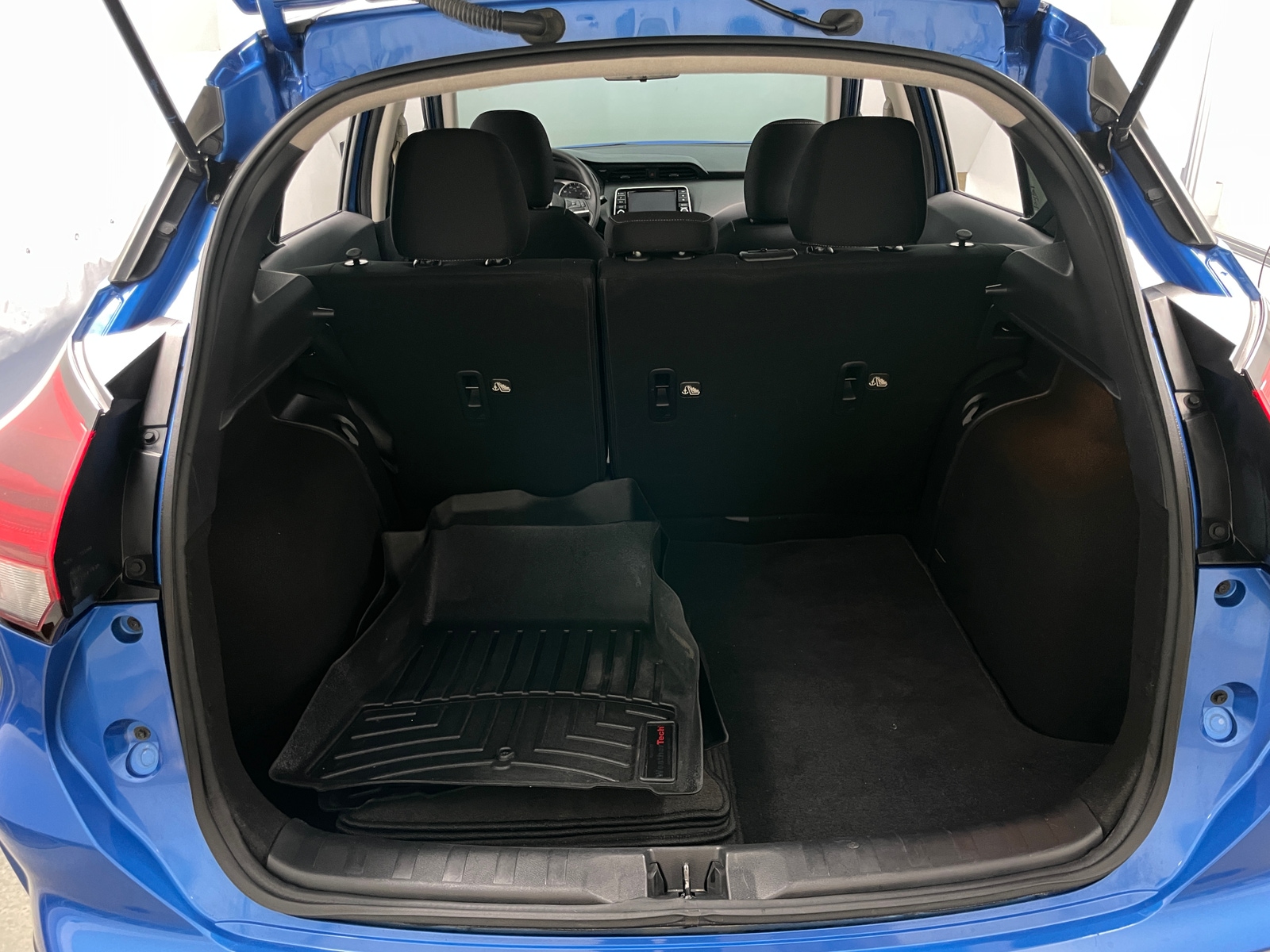 Thumbnail: 2021 Nissan Kicks - 7