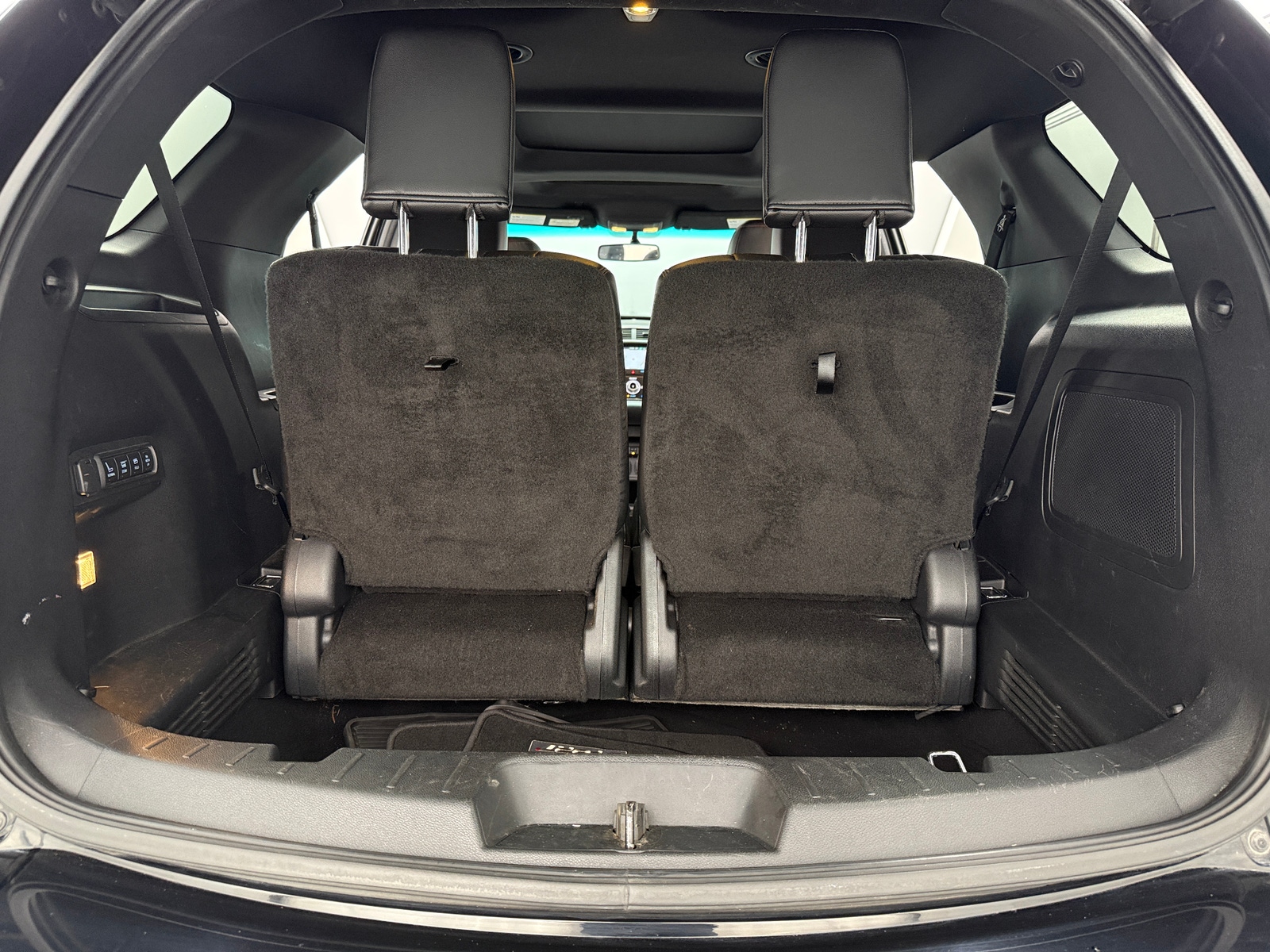 Thumbnail: 2016 Ford Explorer - 6