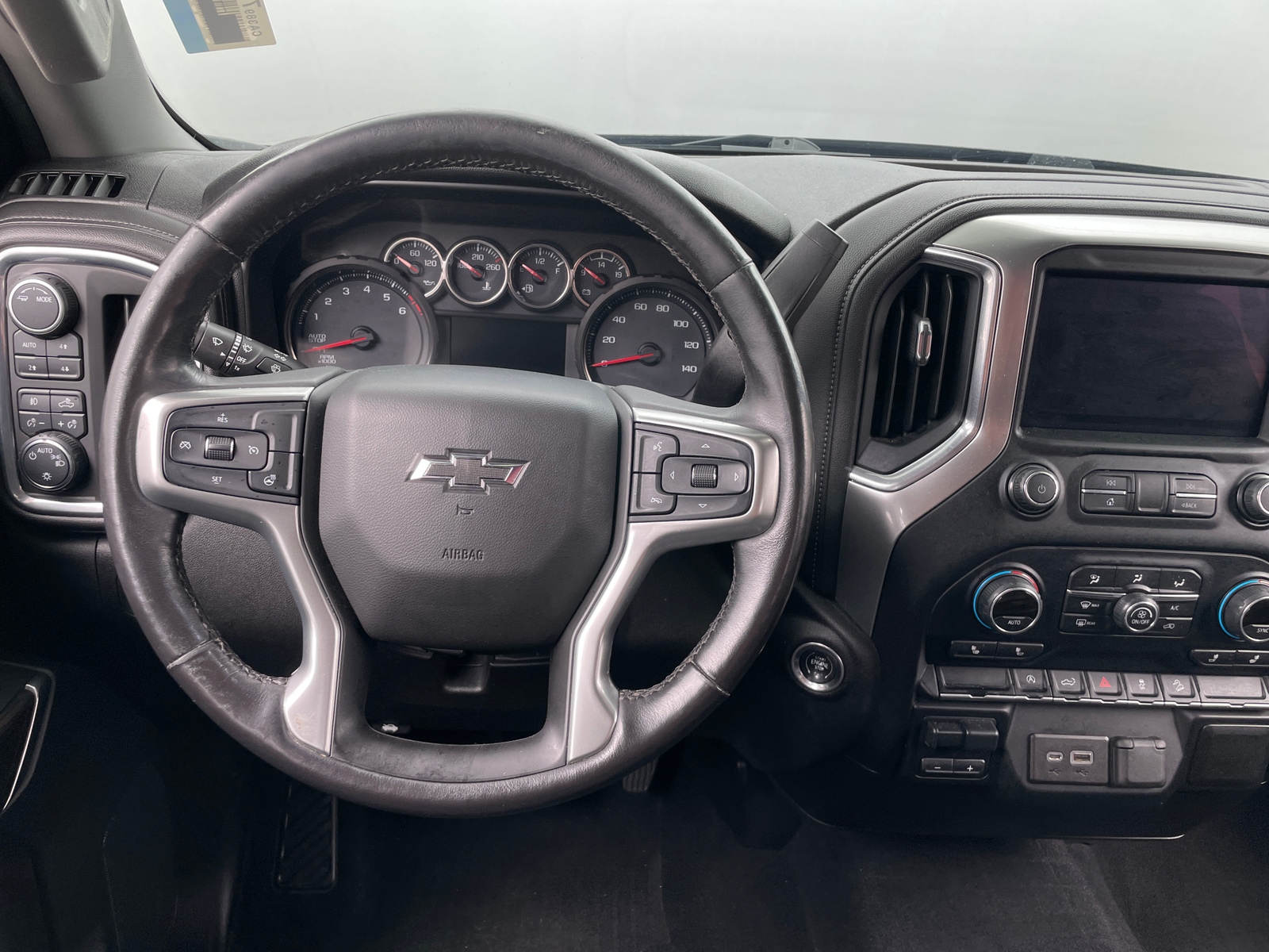 Thumbnail: 2020 Chevrolet Silverado 1500 - 5