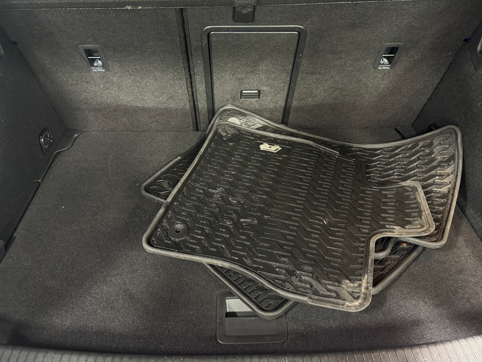 Thumbnail: 2019 Volkswagen Golf - 6