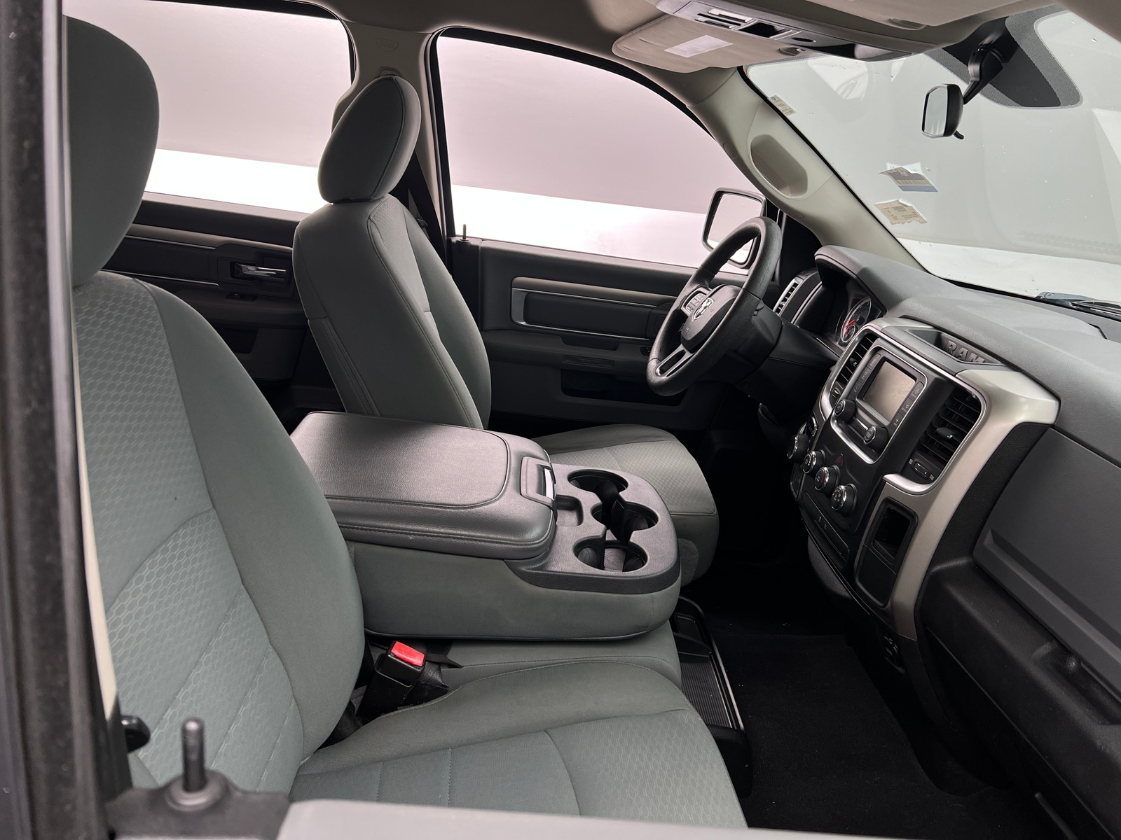 Thumbnail: 2019 RAM 1500 Classic - 2